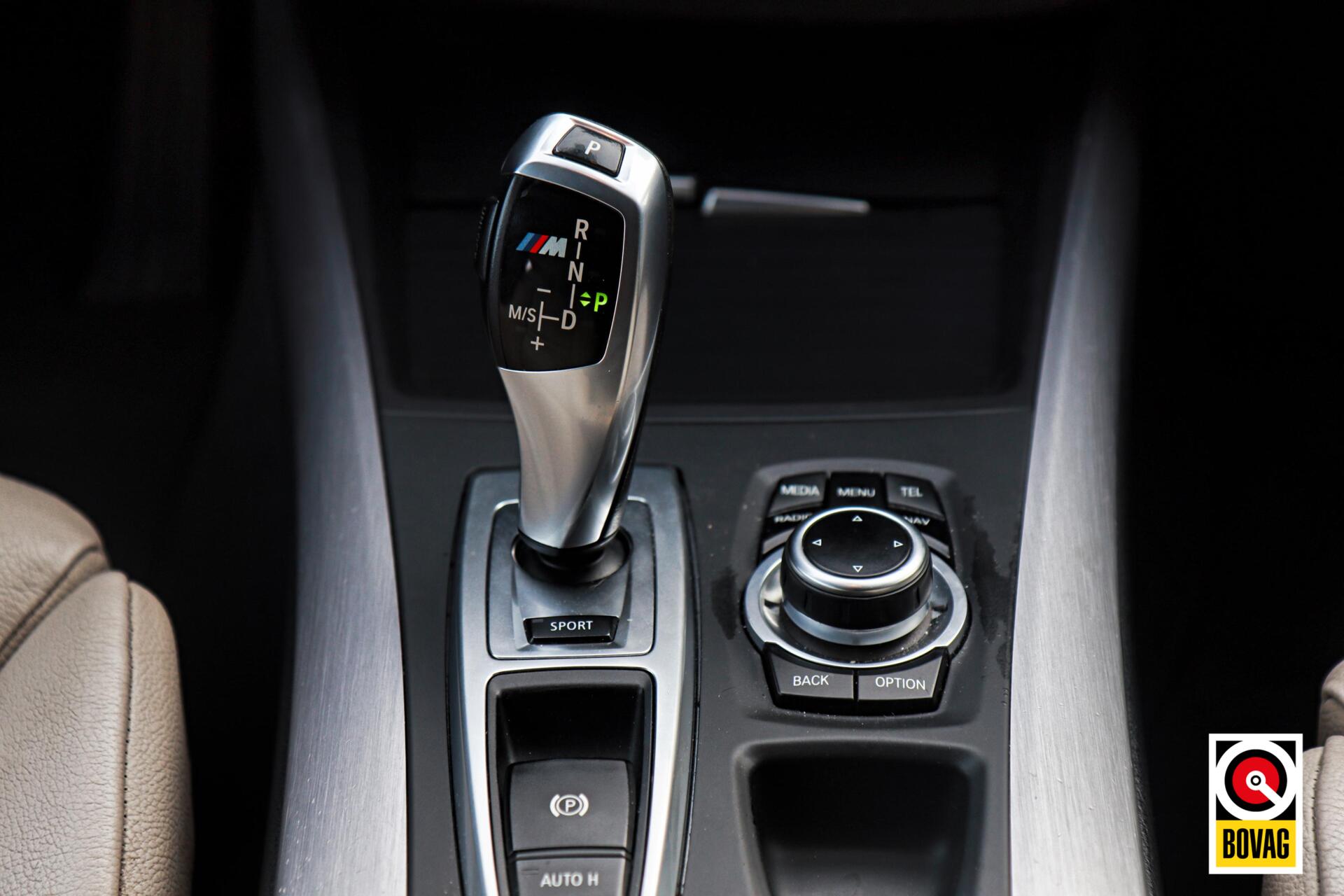 Foto van BMW X5 M50d