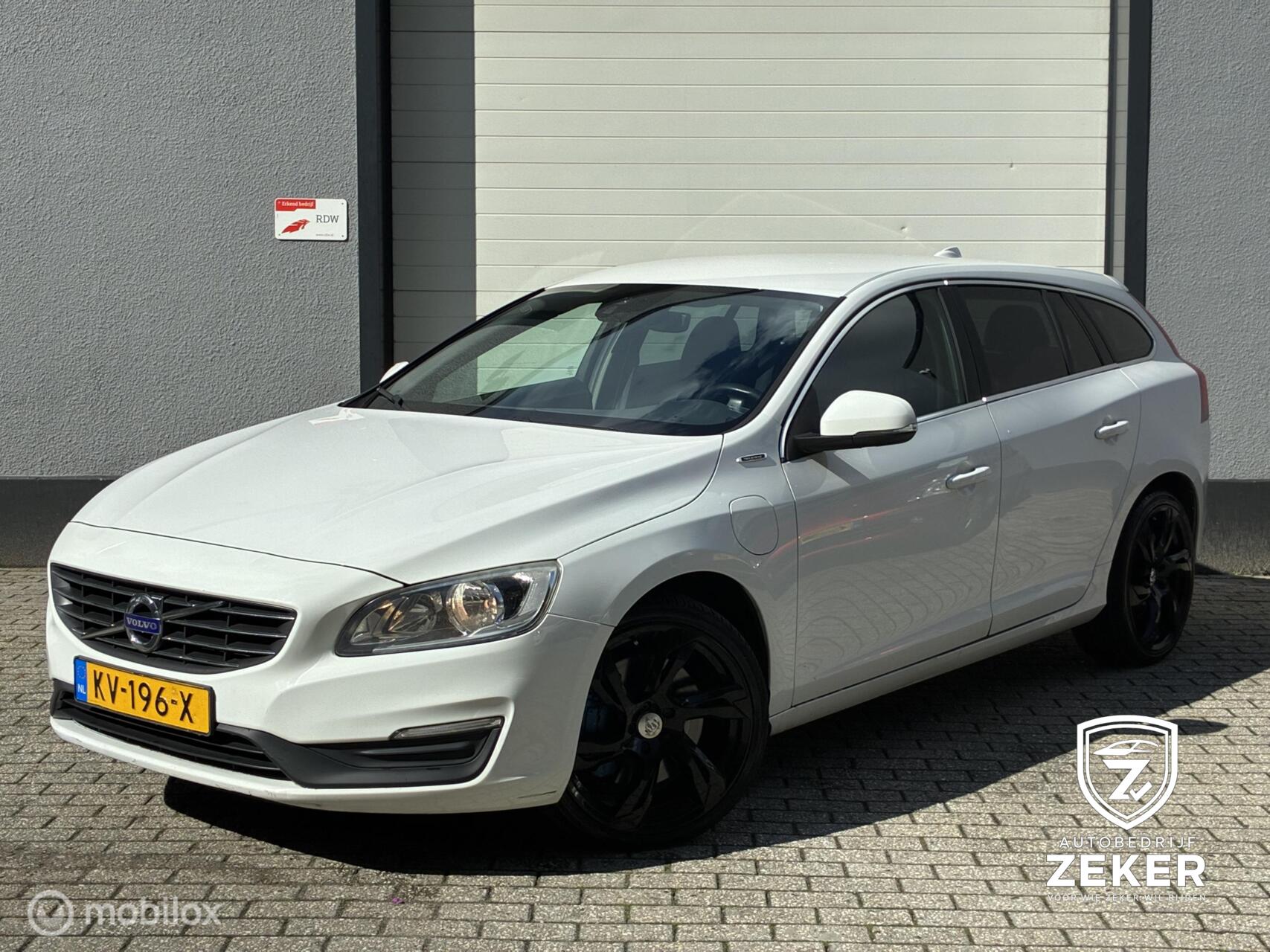 Foto van VOLVO V60 TWIN ENGINE