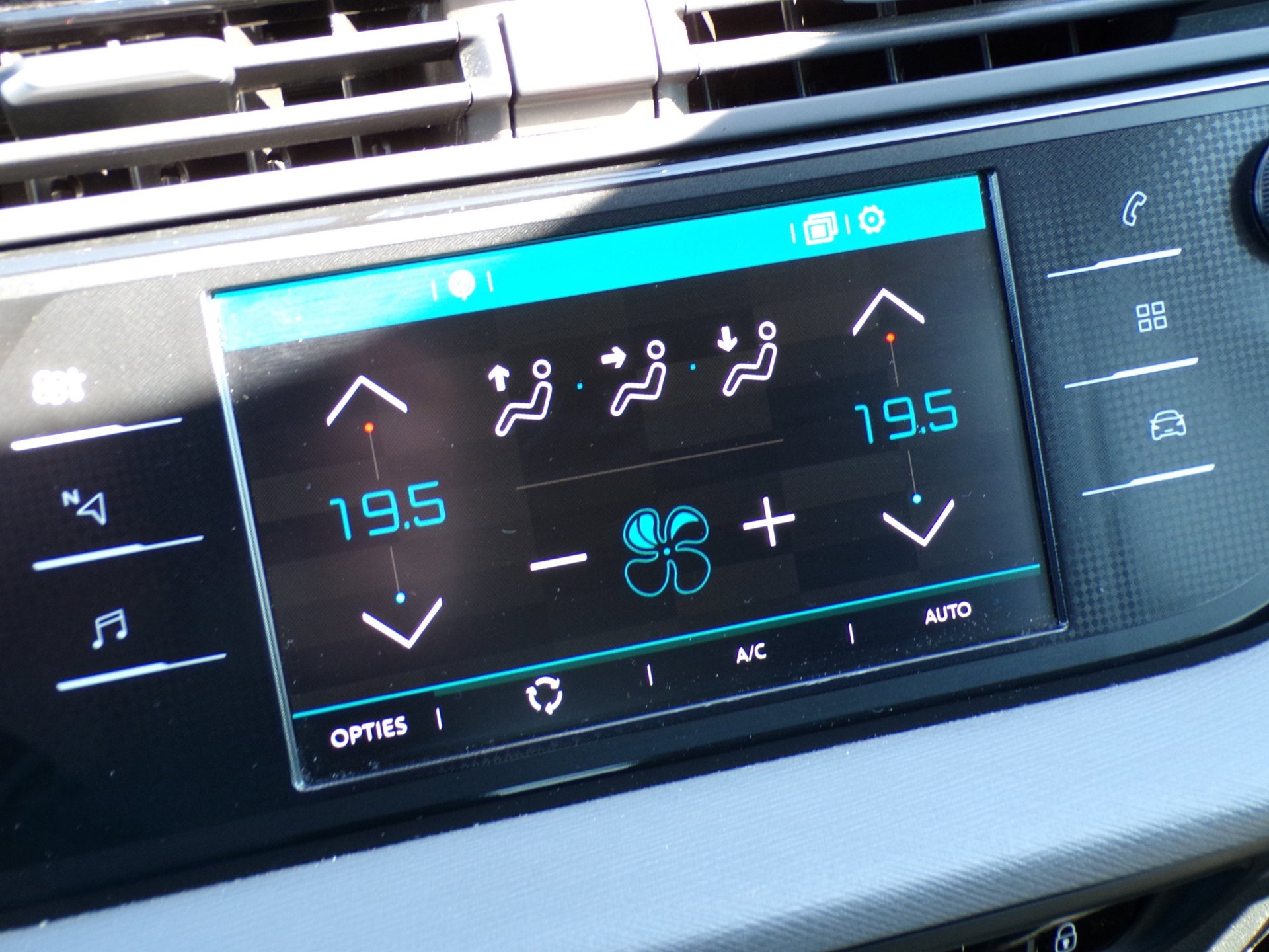 Foto van Citroen C4 Spacetourer