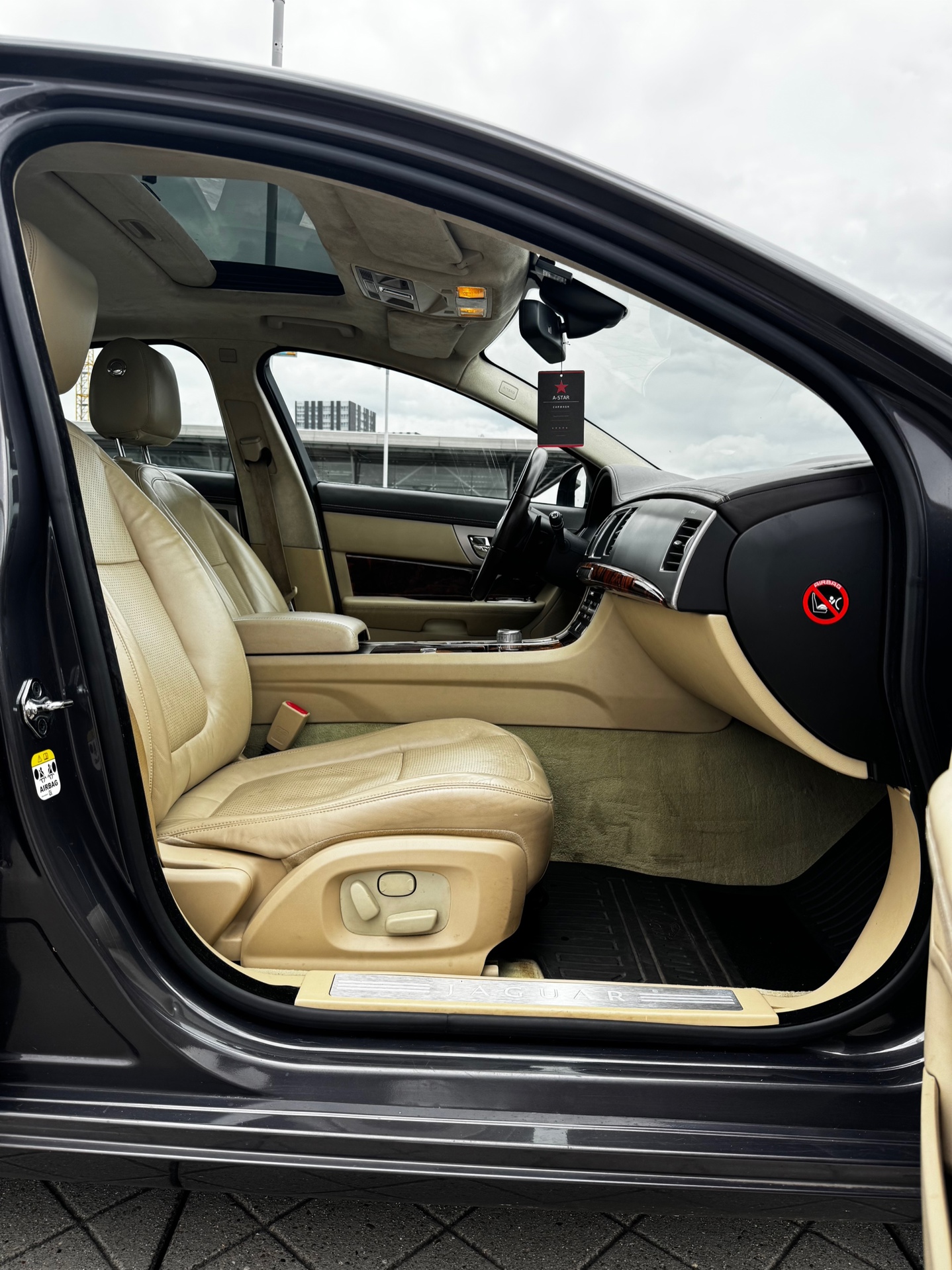 Foto van Jaguar Jaguar XF