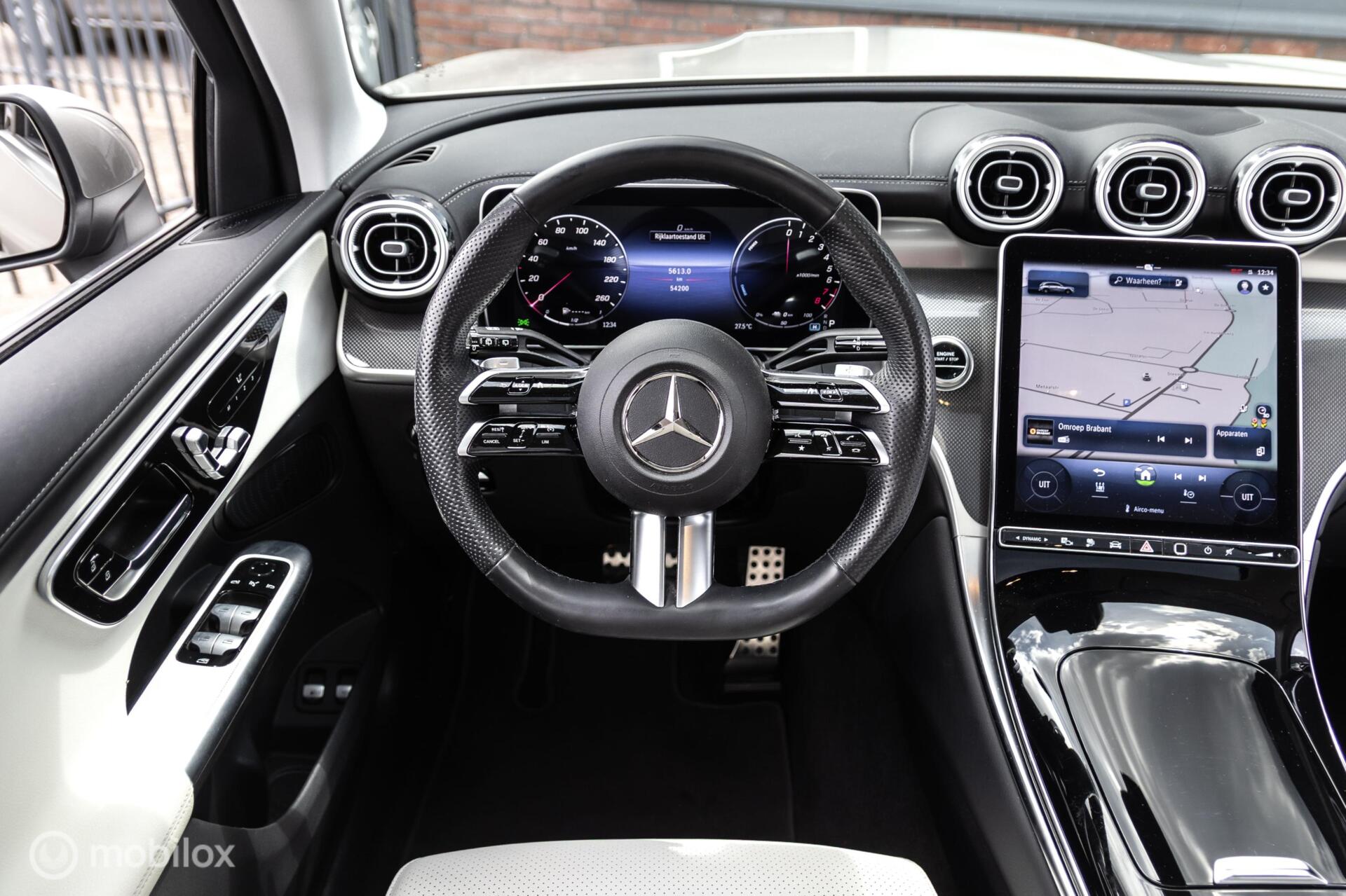 Foto van Mercedes-Benz GLC 300 E 4Matic