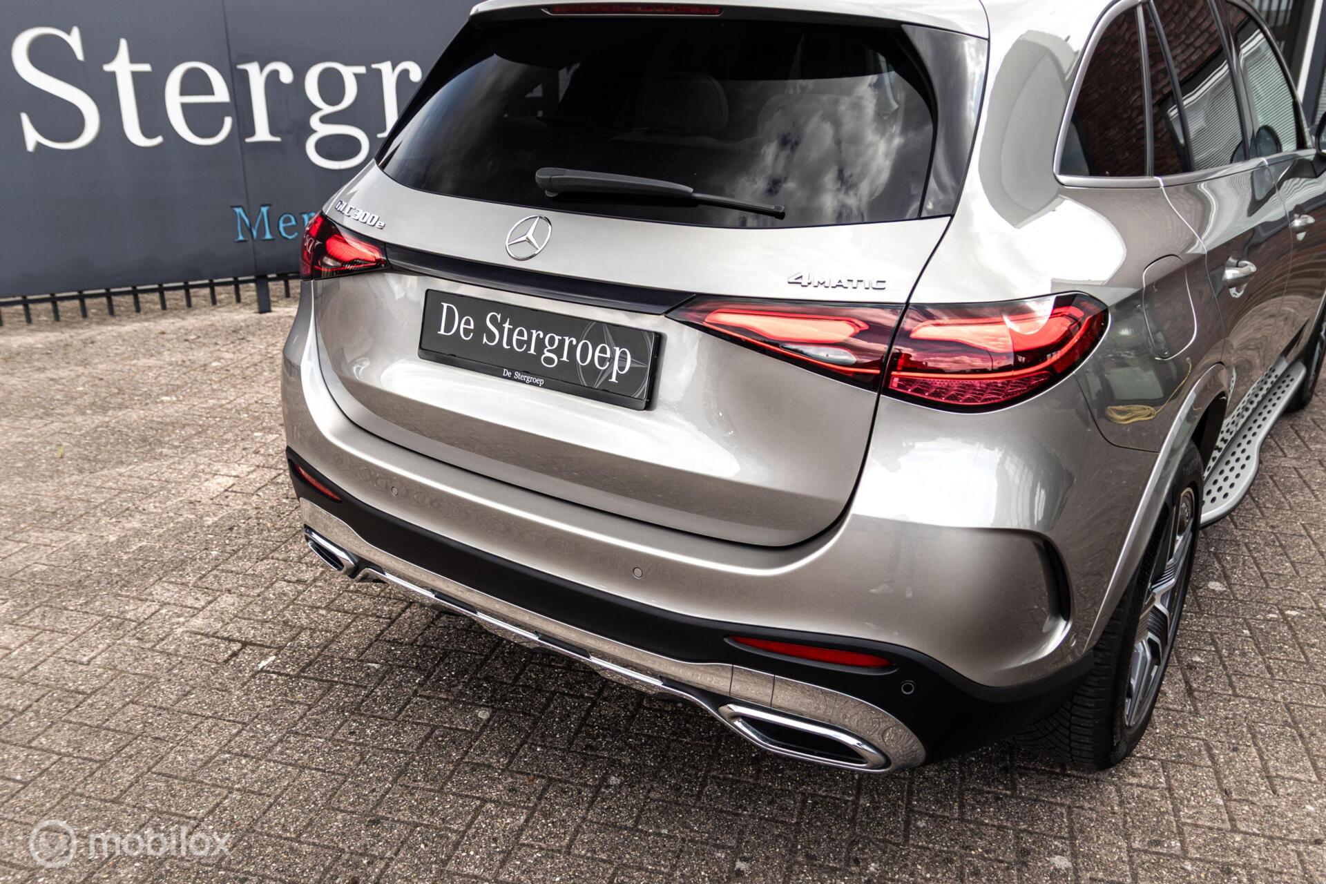 Foto van Mercedes-Benz GLC 300 E 4Matic