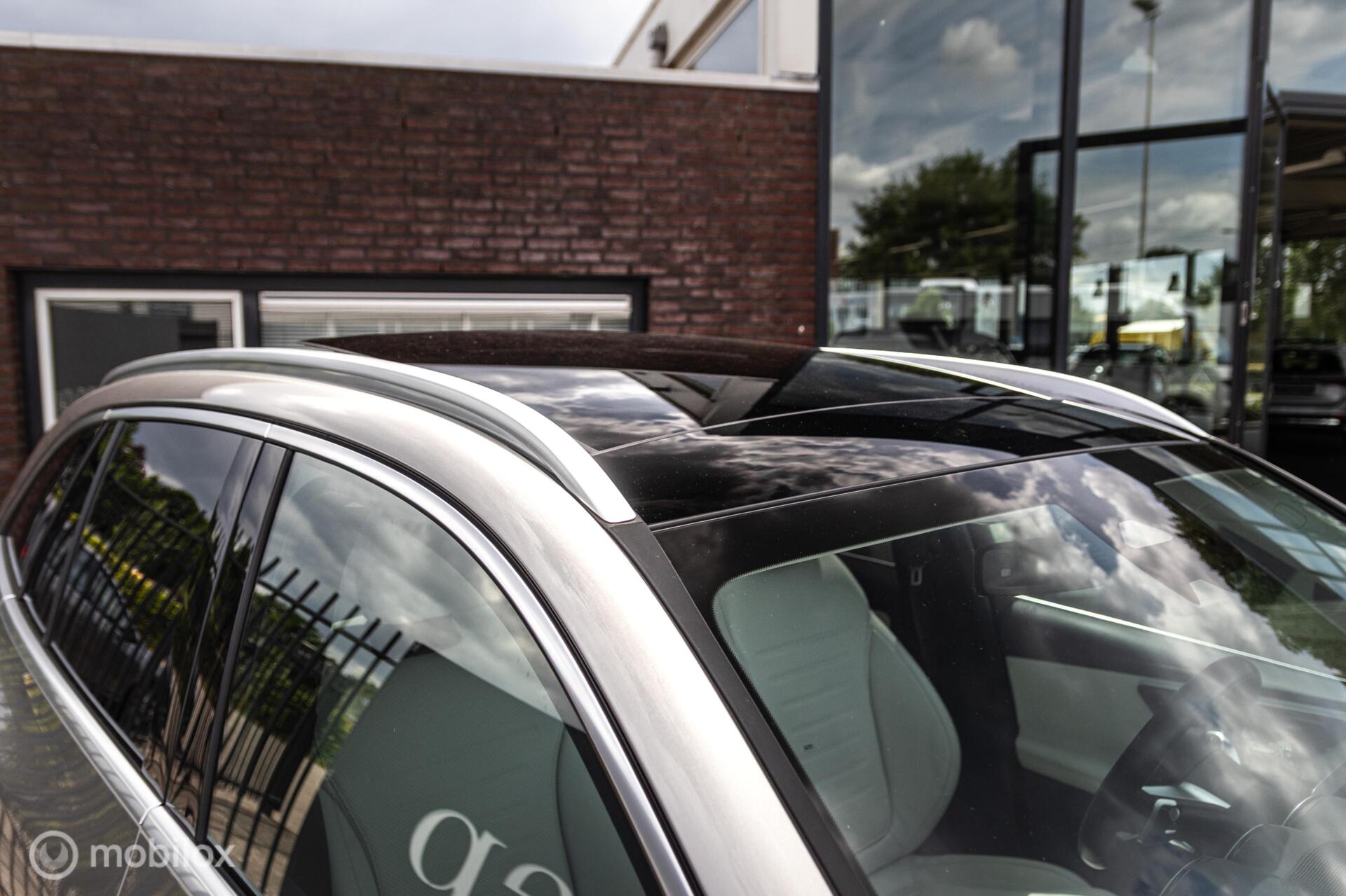 Foto van Mercedes-Benz GLC 300 E 4Matic