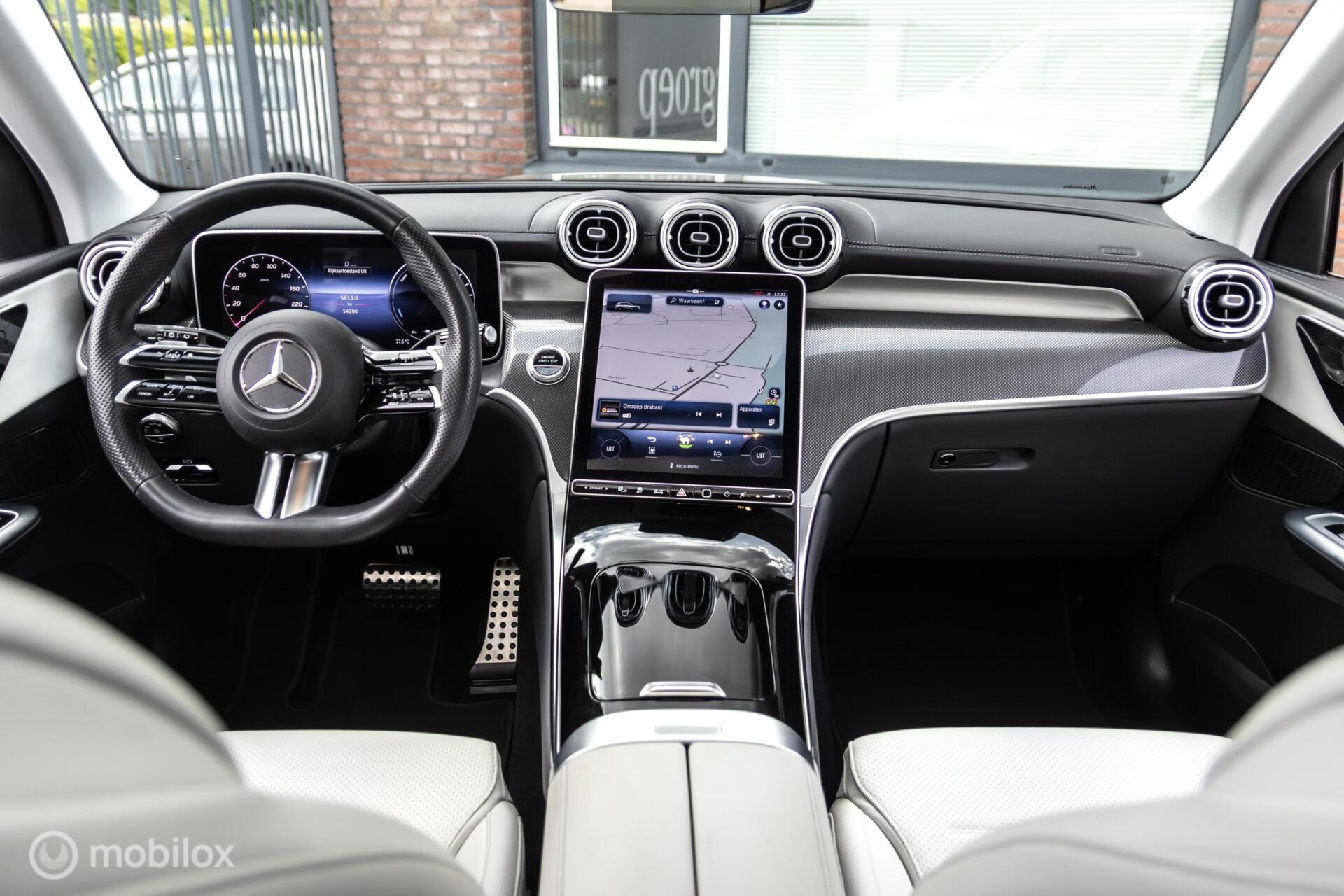 Foto van Mercedes-Benz GLC 300 E 4Matic