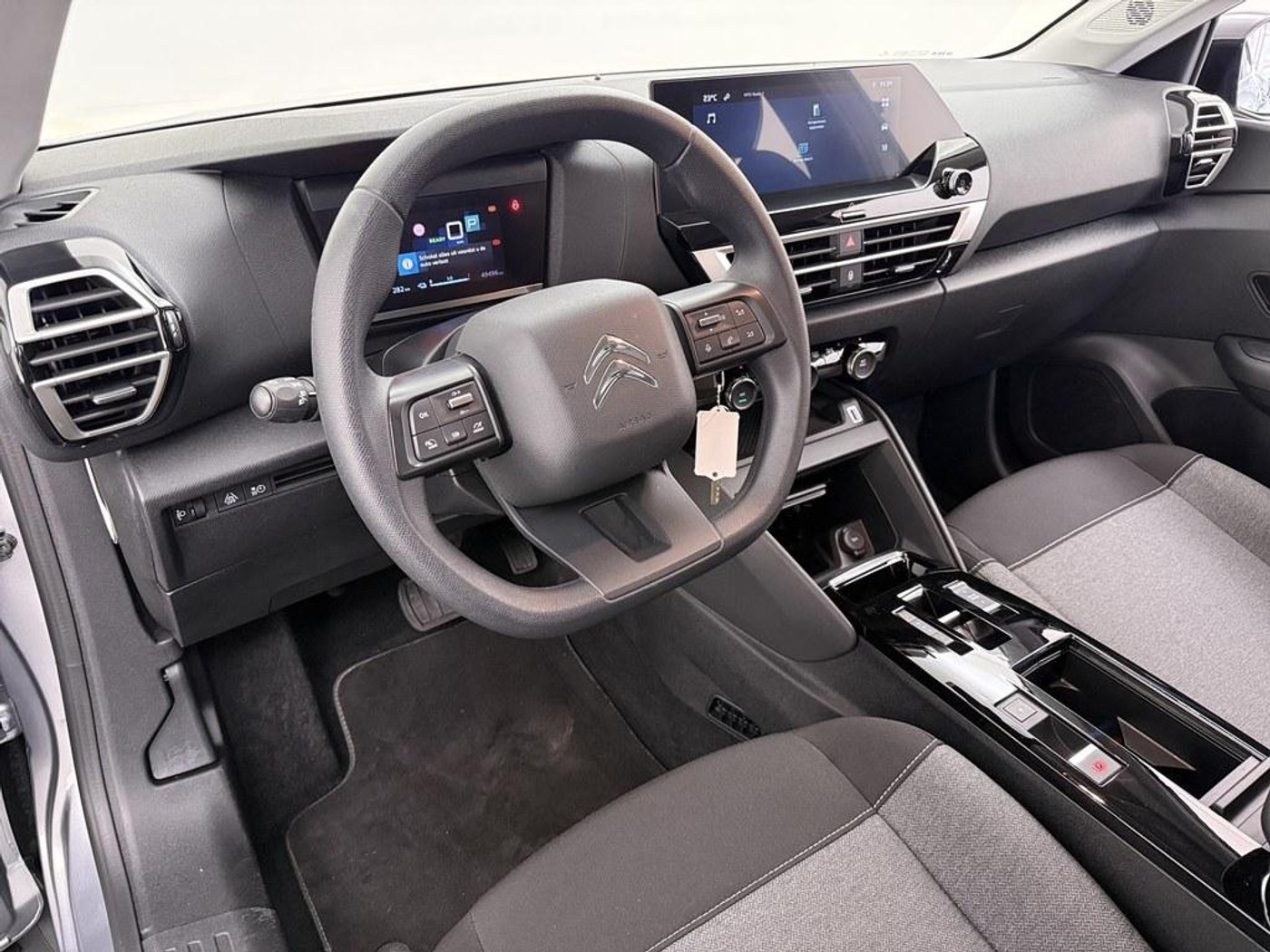 Foto van Citroen E-c4