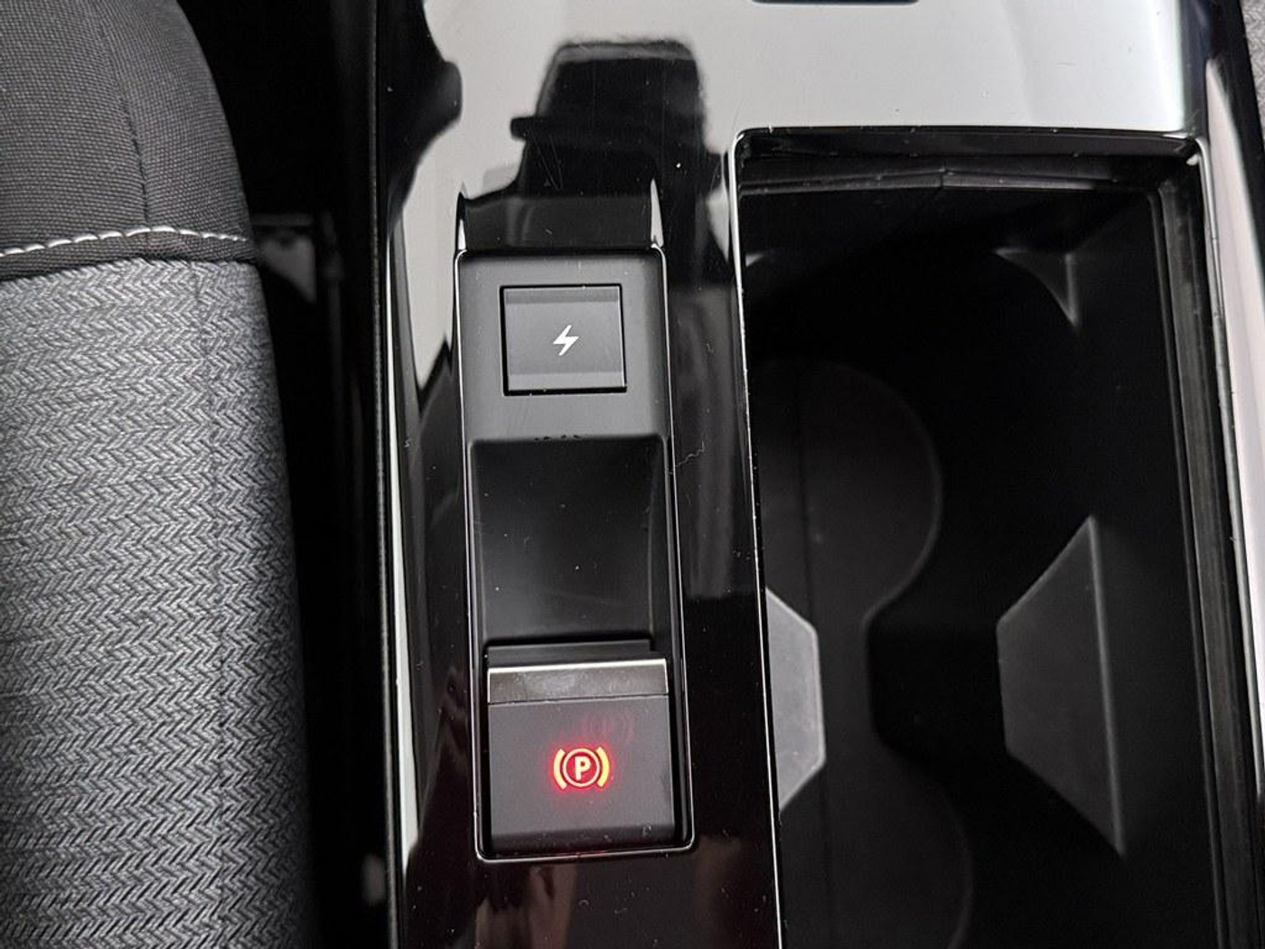 Foto van Citroen E-c4