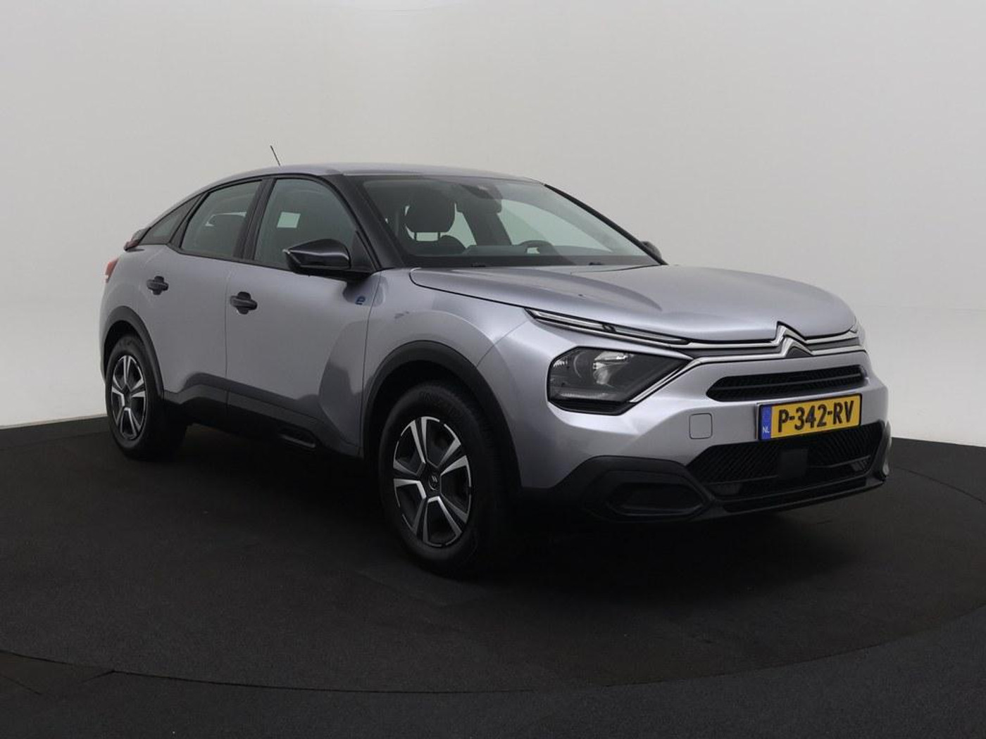 Foto van Citroen E-c4