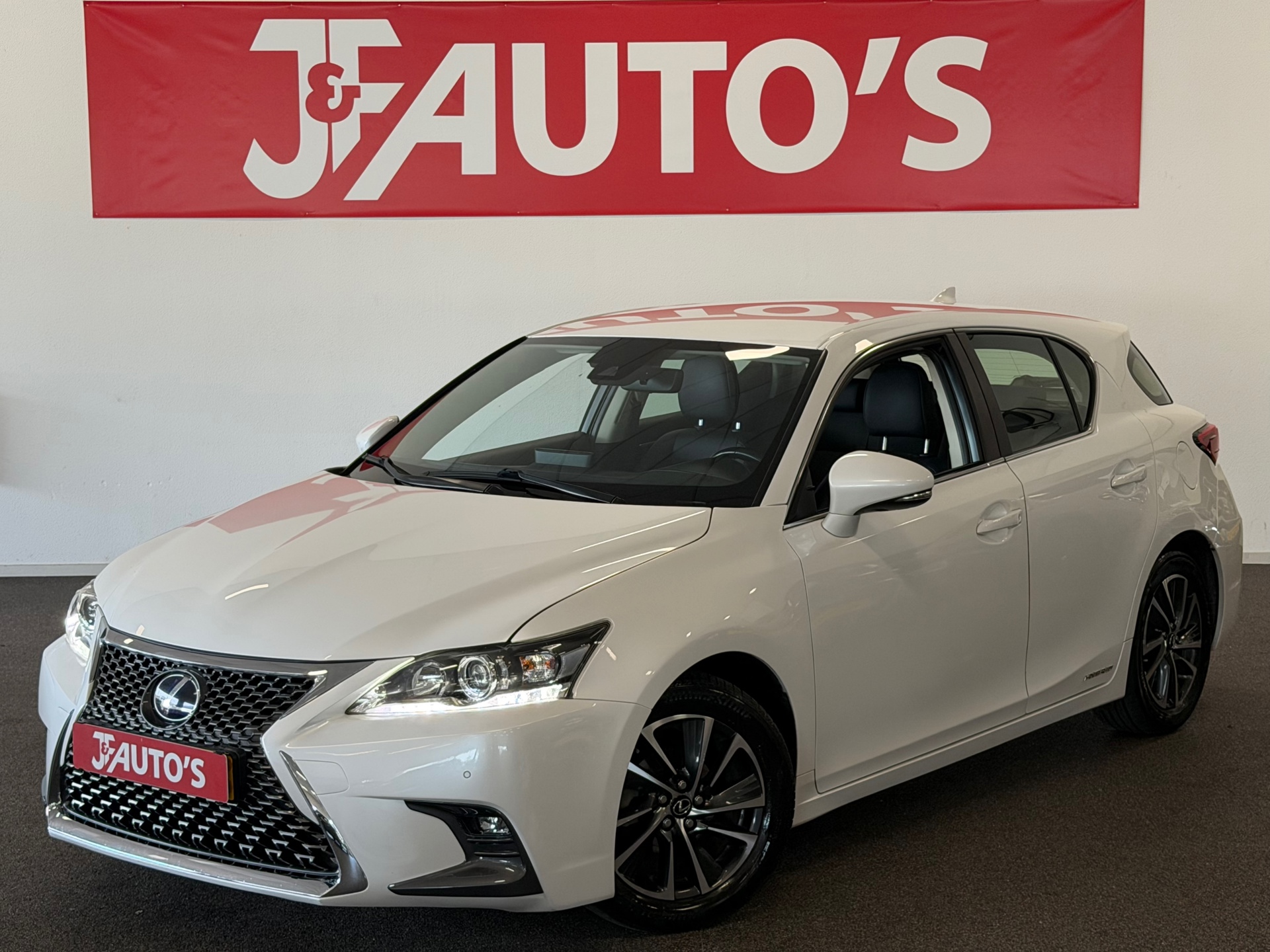 Foto van LEXUS LEXUS CT200H