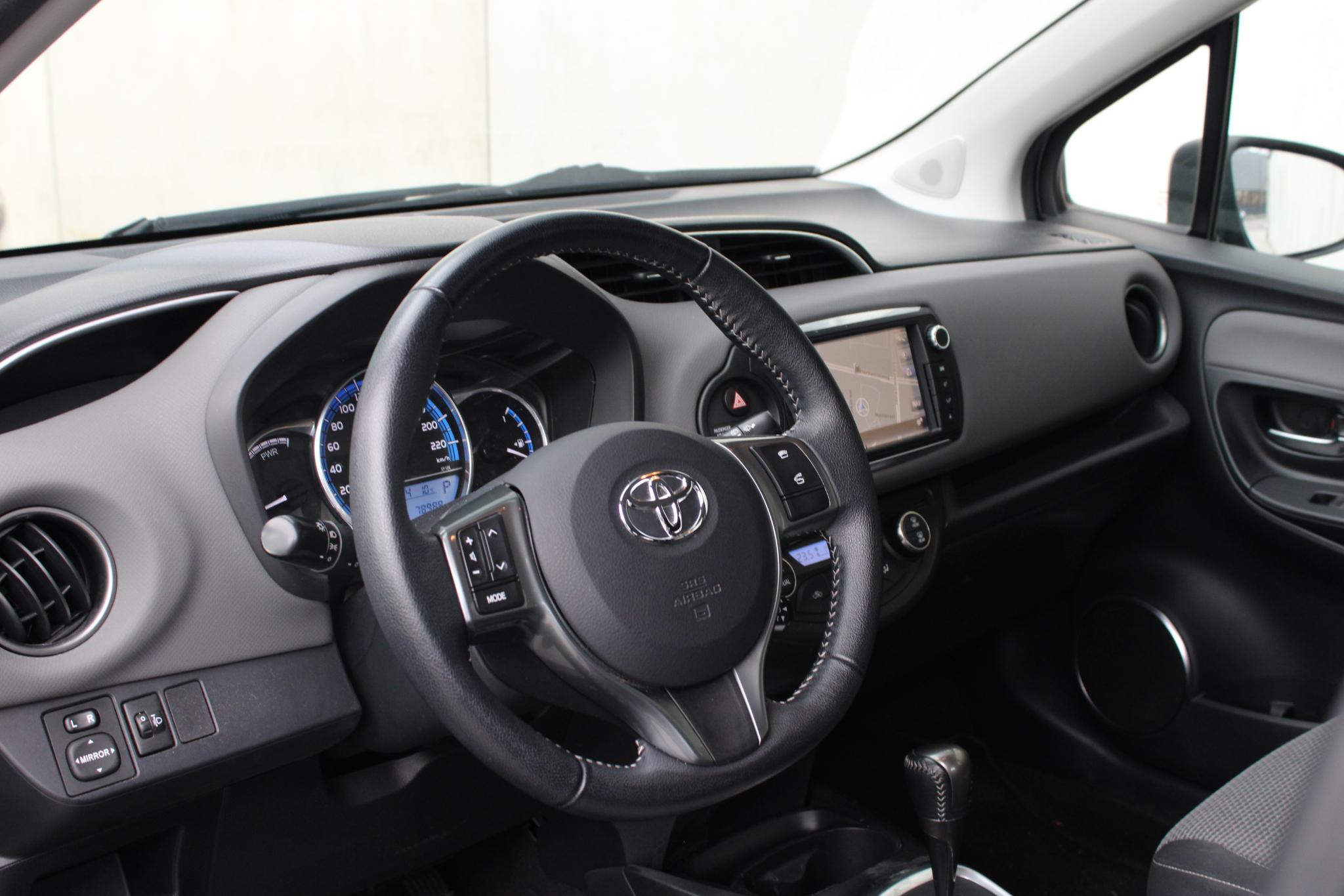 Foto van Toyota Toyota Yaris Hybrid