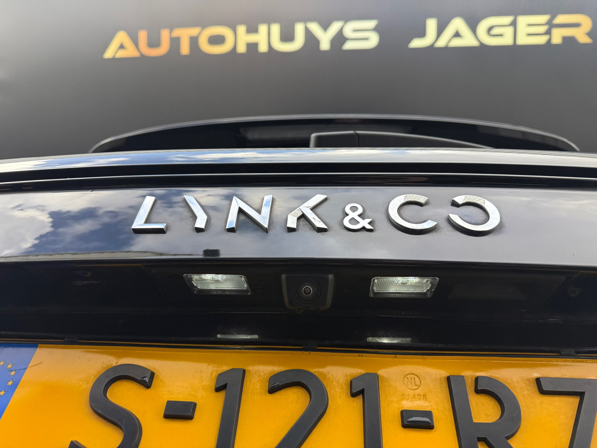 Foto van Lynk&co LYNK & Co 01