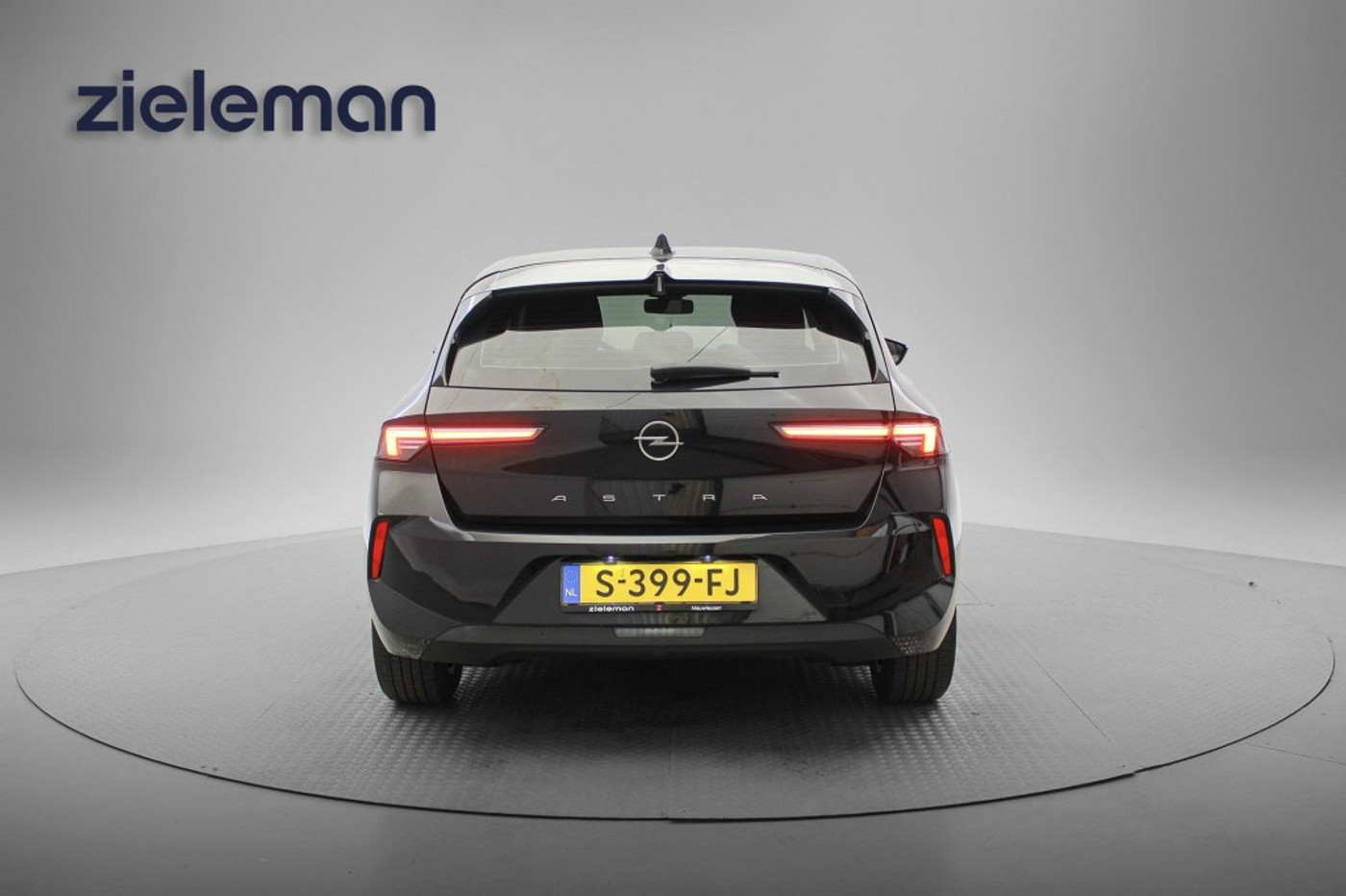 Foto van Opel Astra