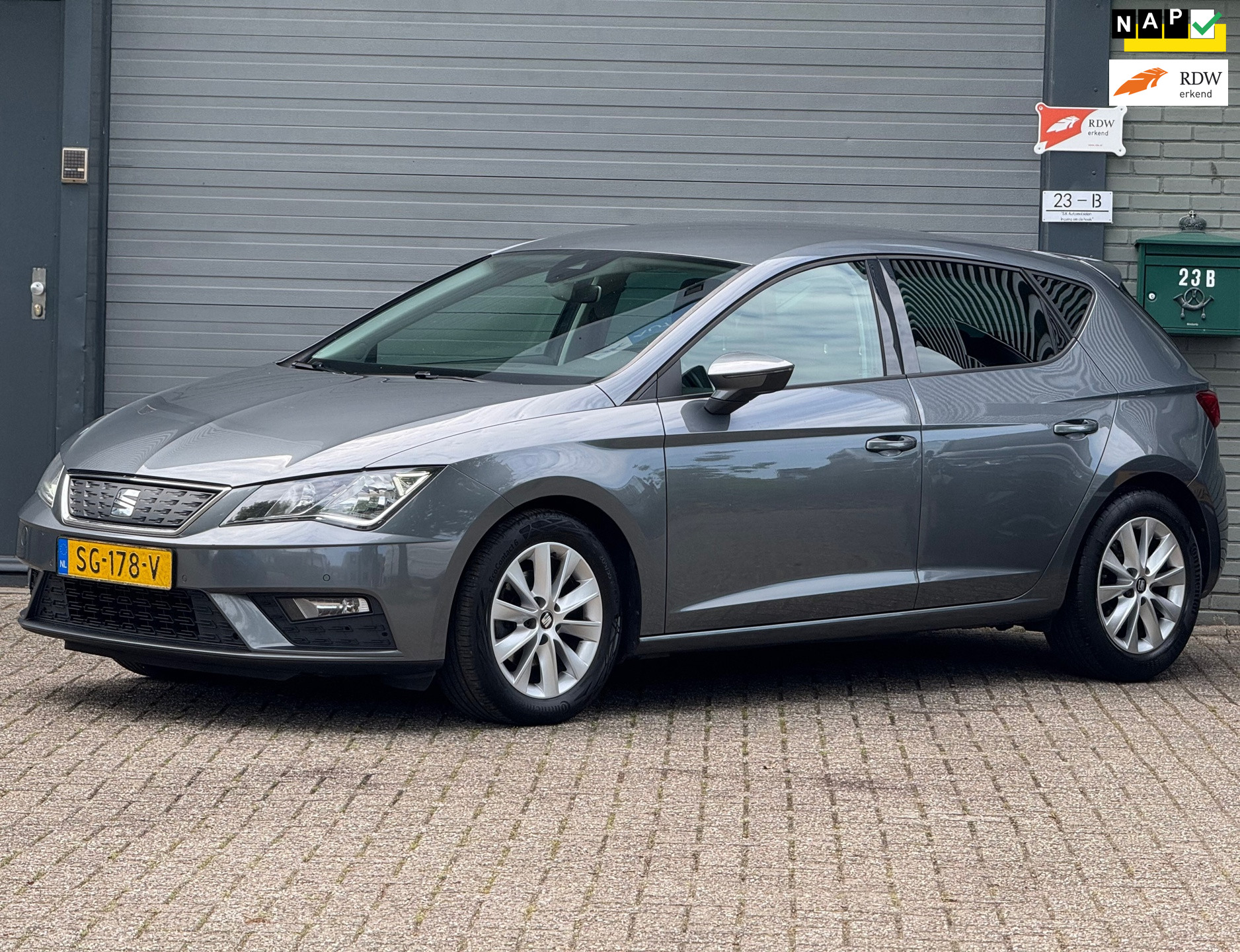 Seat Leon 1.0 EcoTSI Style Business Intense 2018 - voorkant