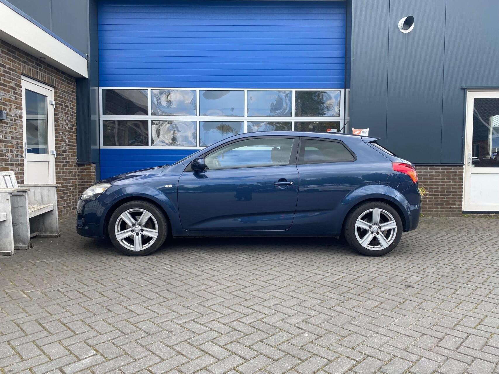 Foto van Kia Cee D