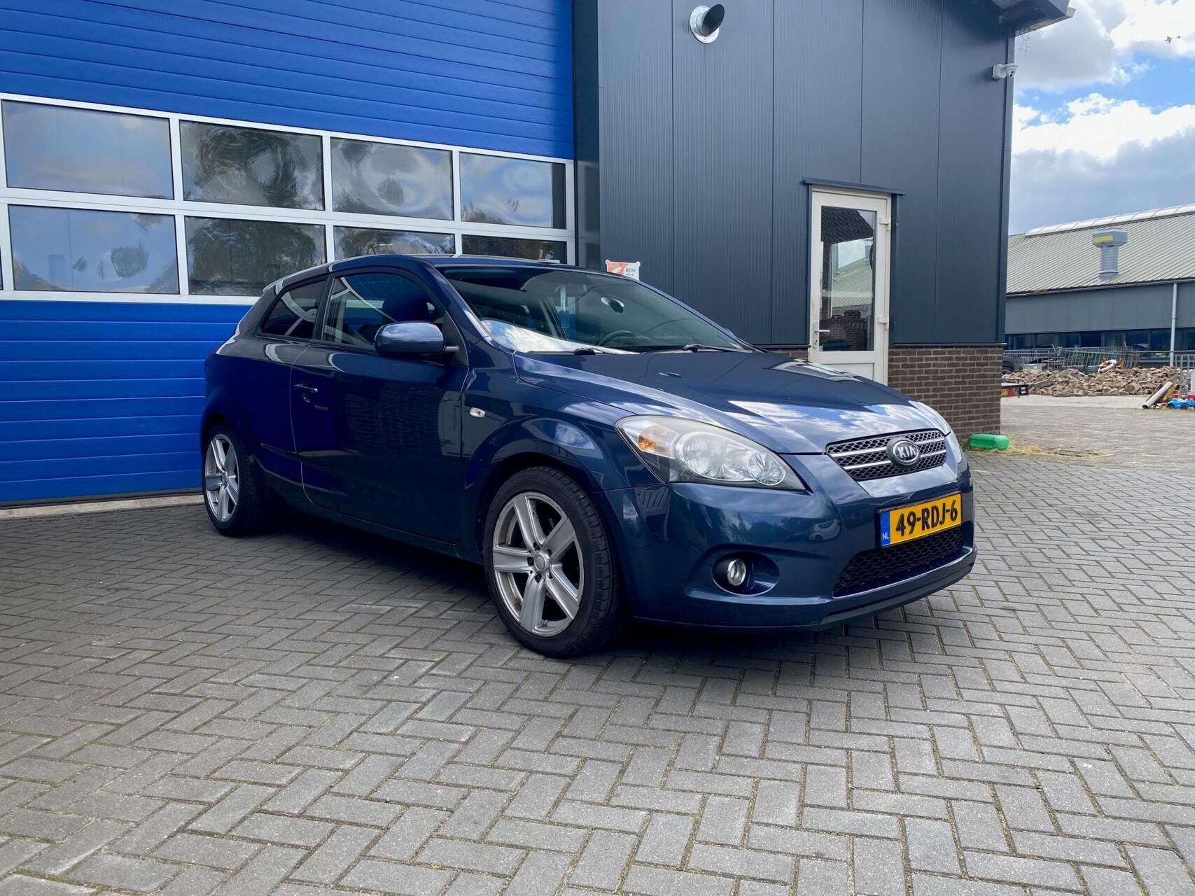 Foto van Kia Cee D