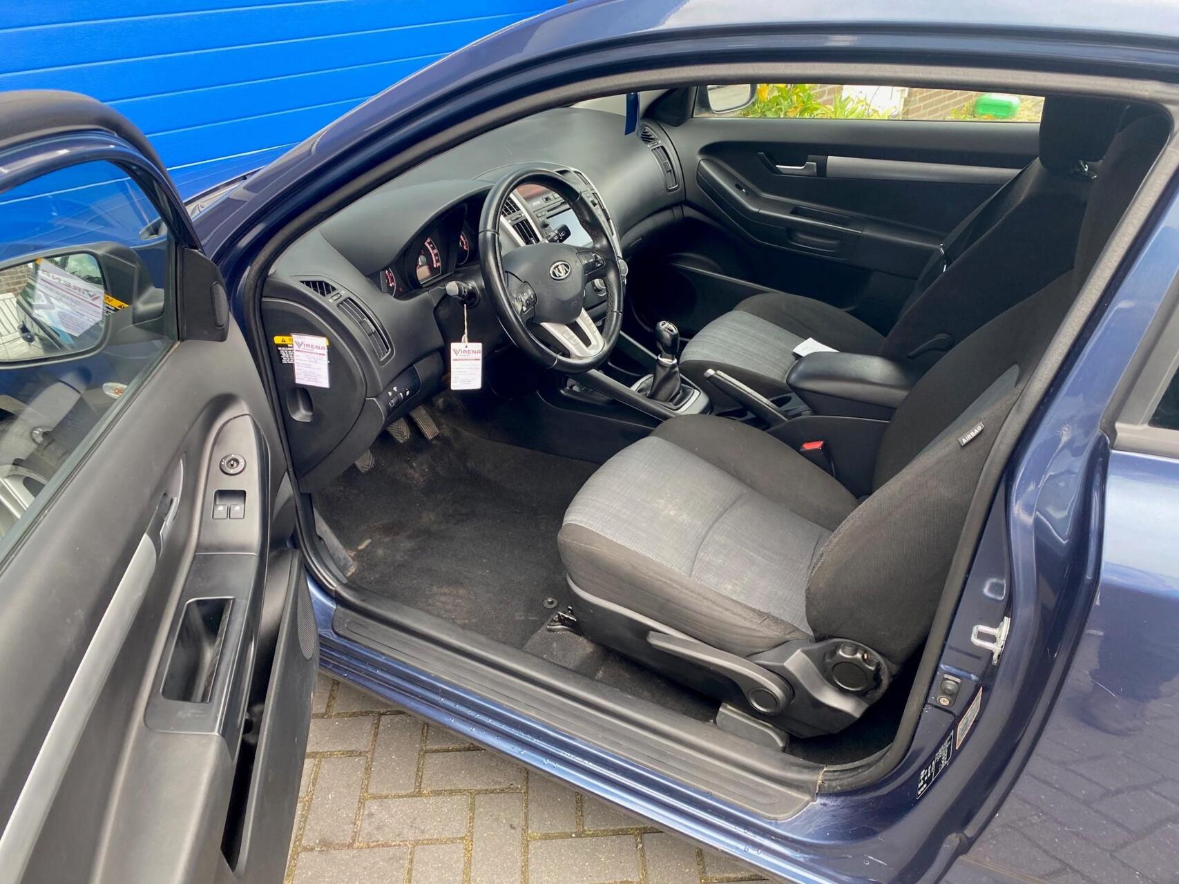 Foto van Kia Cee D