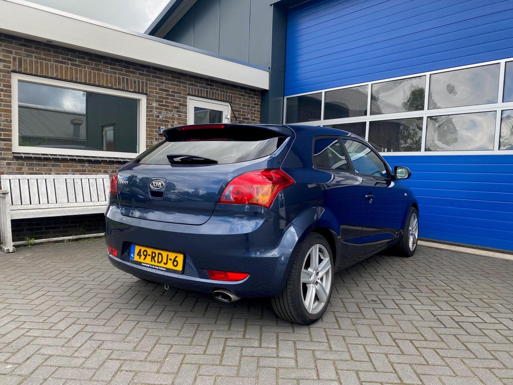 Foto van Kia Cee D