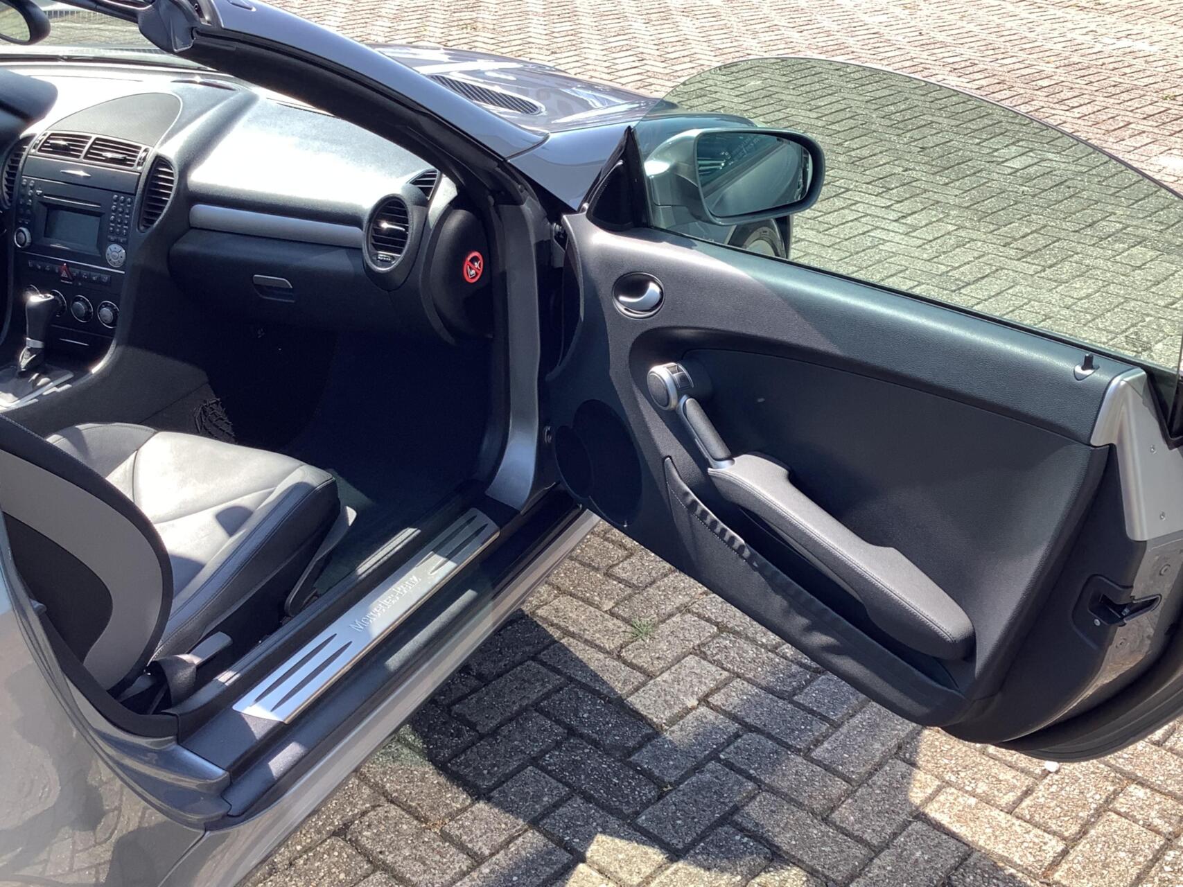 Foto van Mercedes-Benz SLK 200 Kompressor