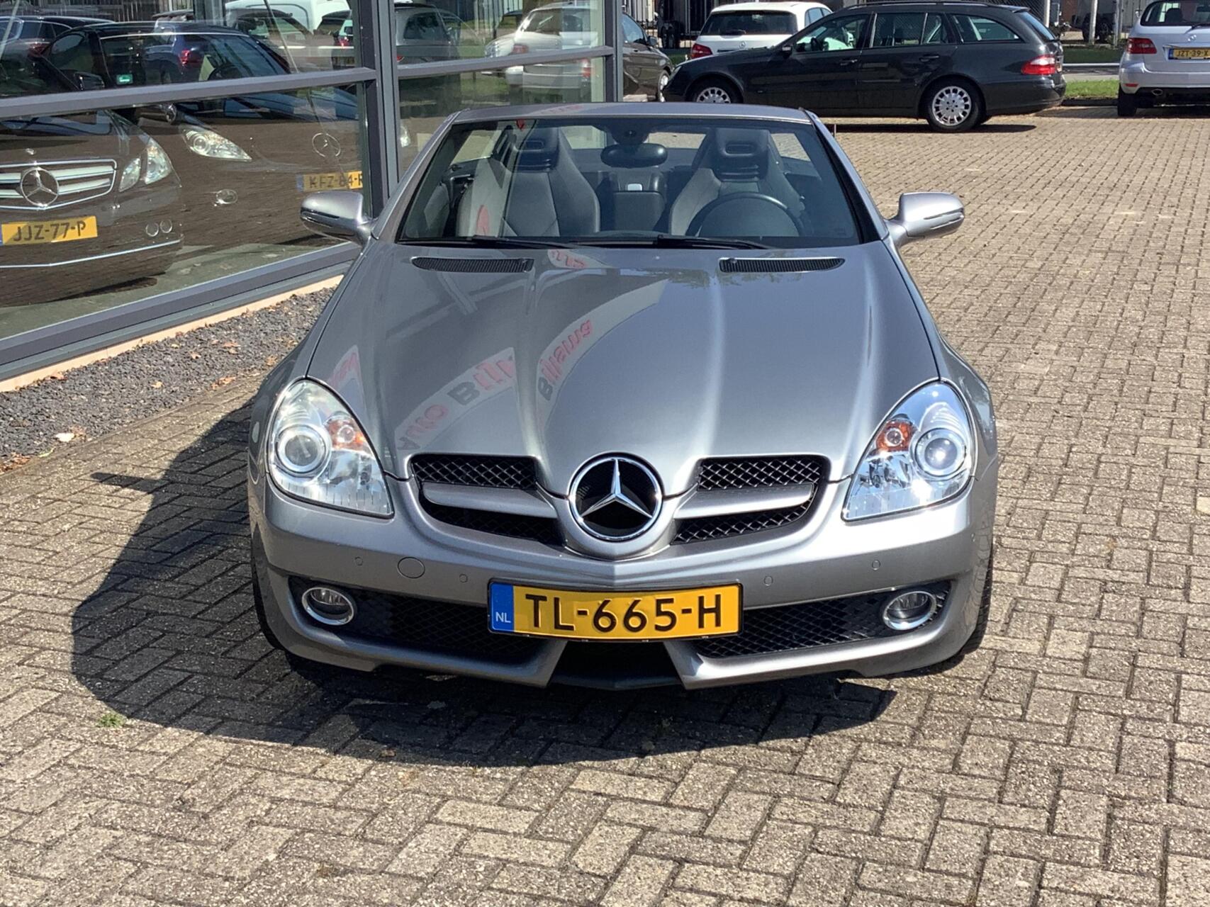 Foto van Mercedes-Benz SLK 200 Kompressor