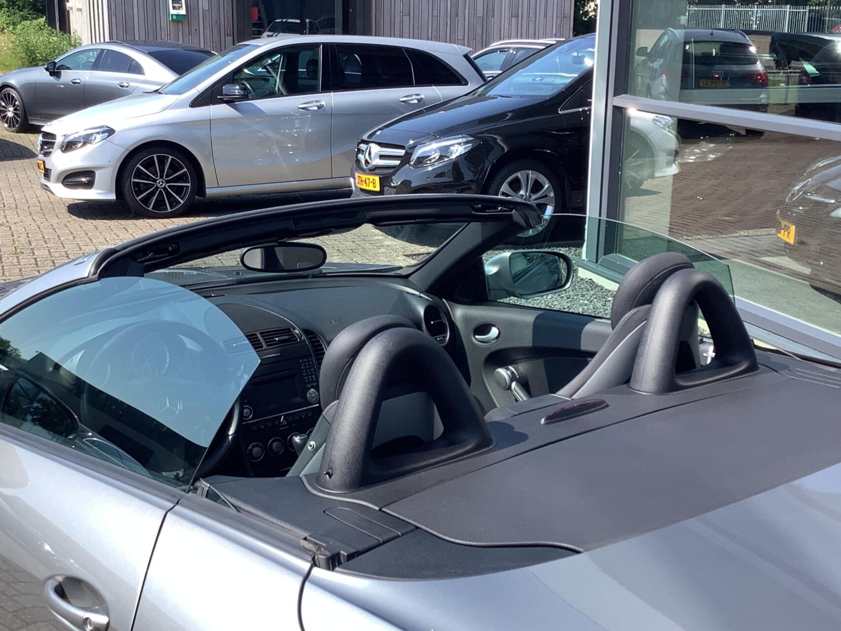 Foto van Mercedes-Benz SLK 200 Kompressor