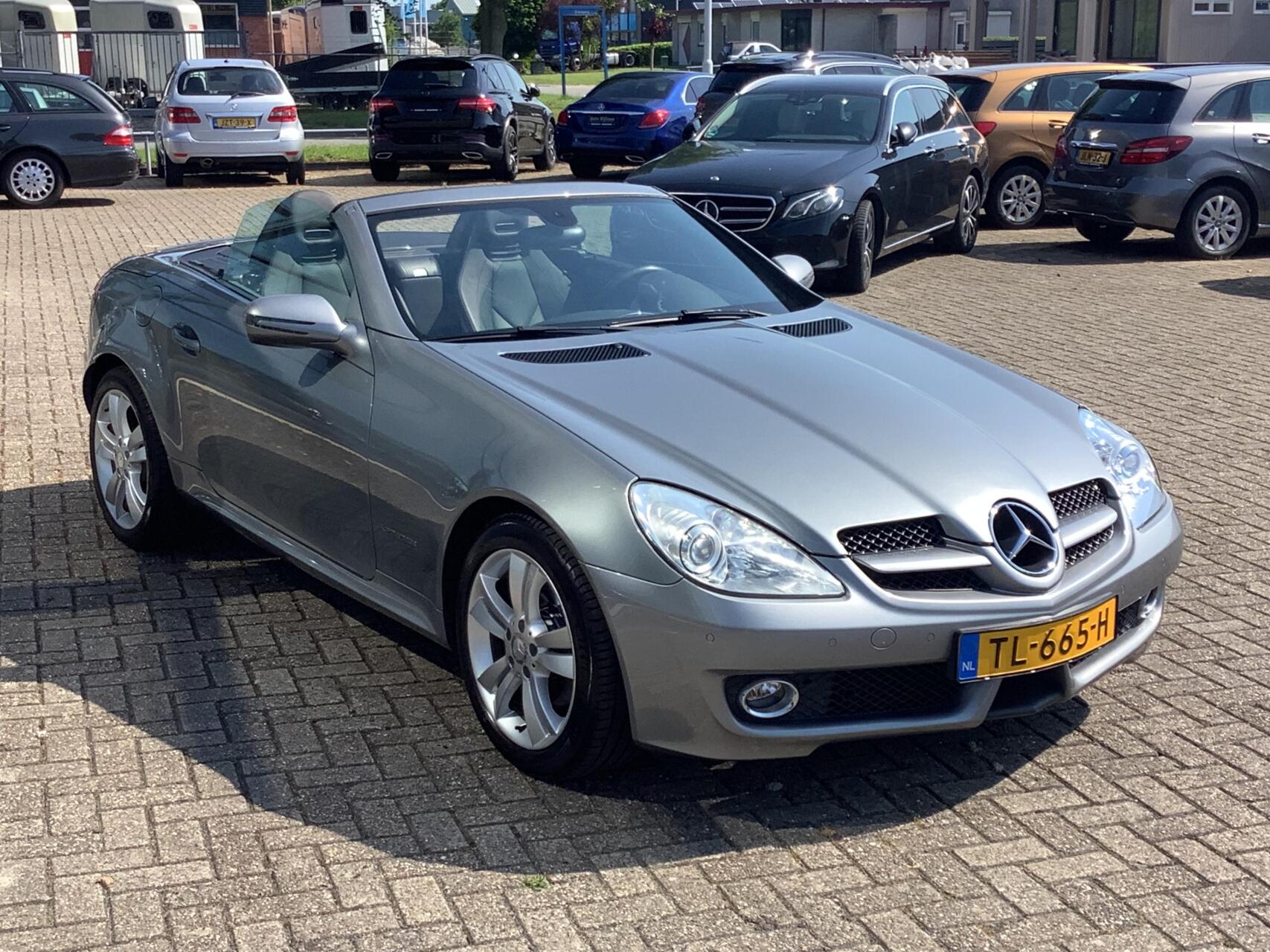Foto van Mercedes-Benz SLK 200 Kompressor
