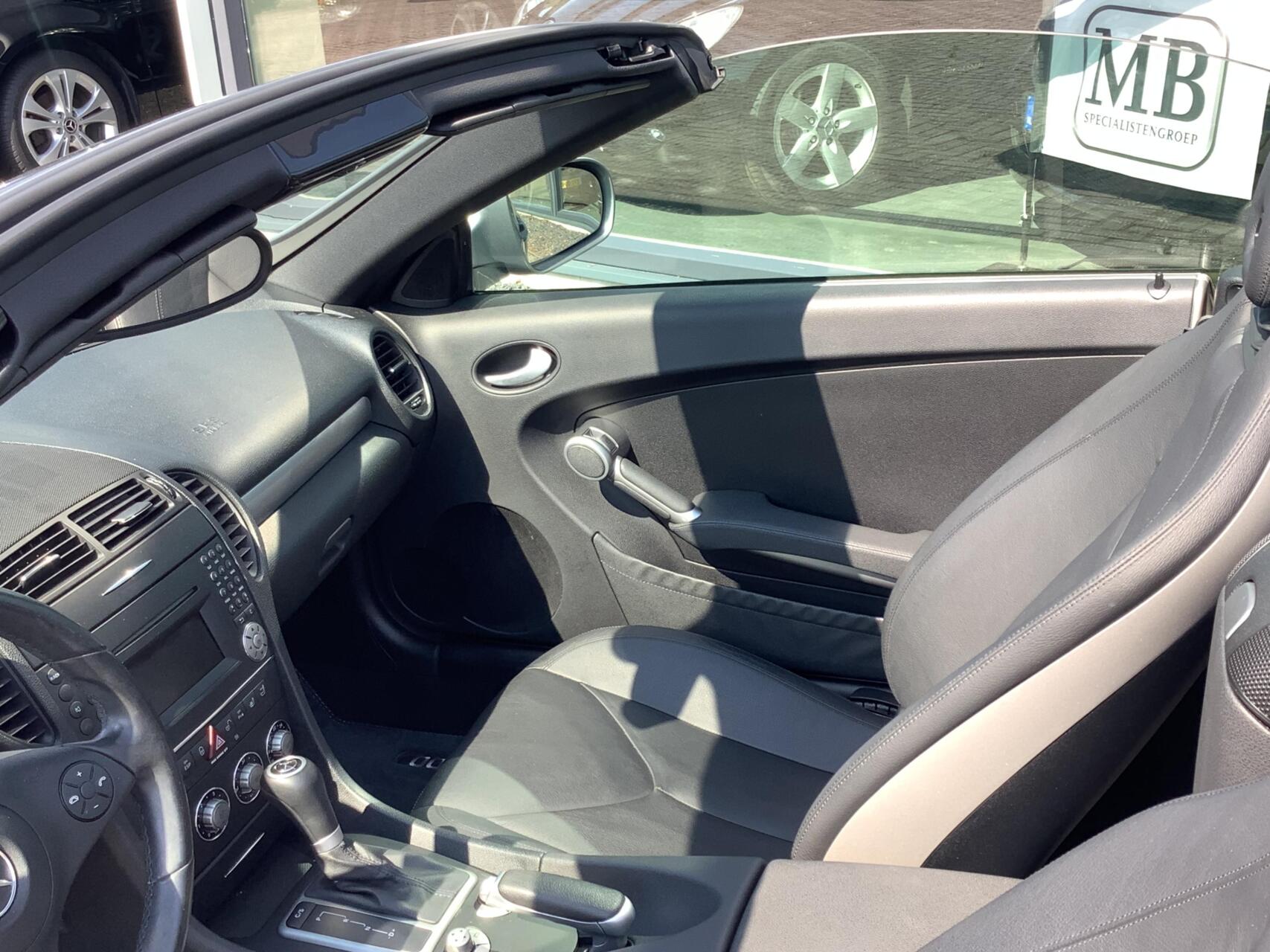 Foto van Mercedes-Benz SLK 200 Kompressor