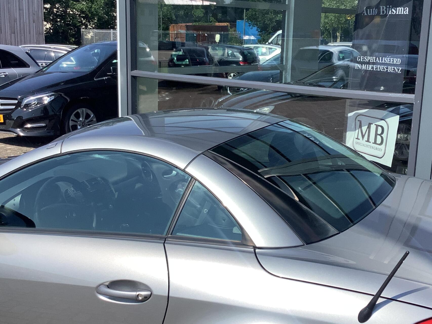Foto van Mercedes-Benz SLK 200 Kompressor