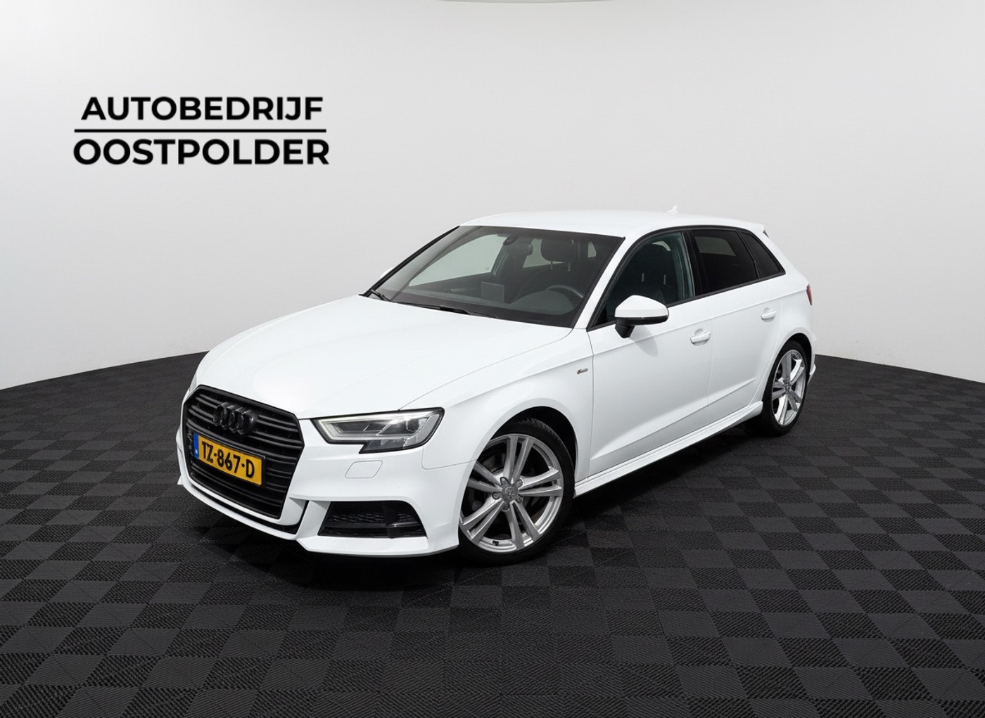 Audi A3 Sportback 30 TFSI Sport S Line Edition 2018 - voorkant