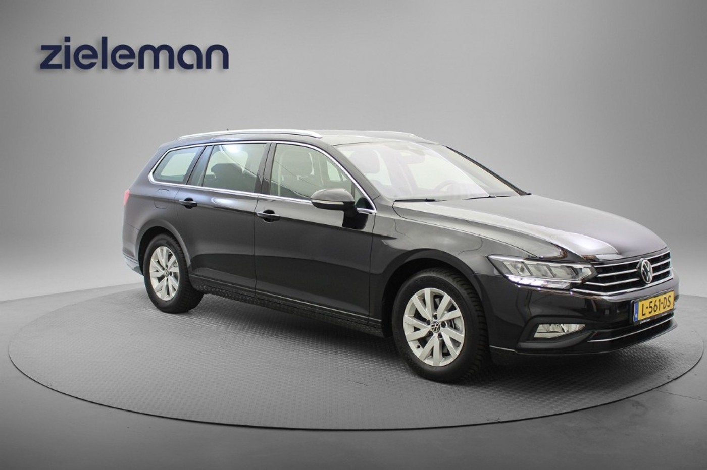 Foto van VOLKSWAGEN PASSAT