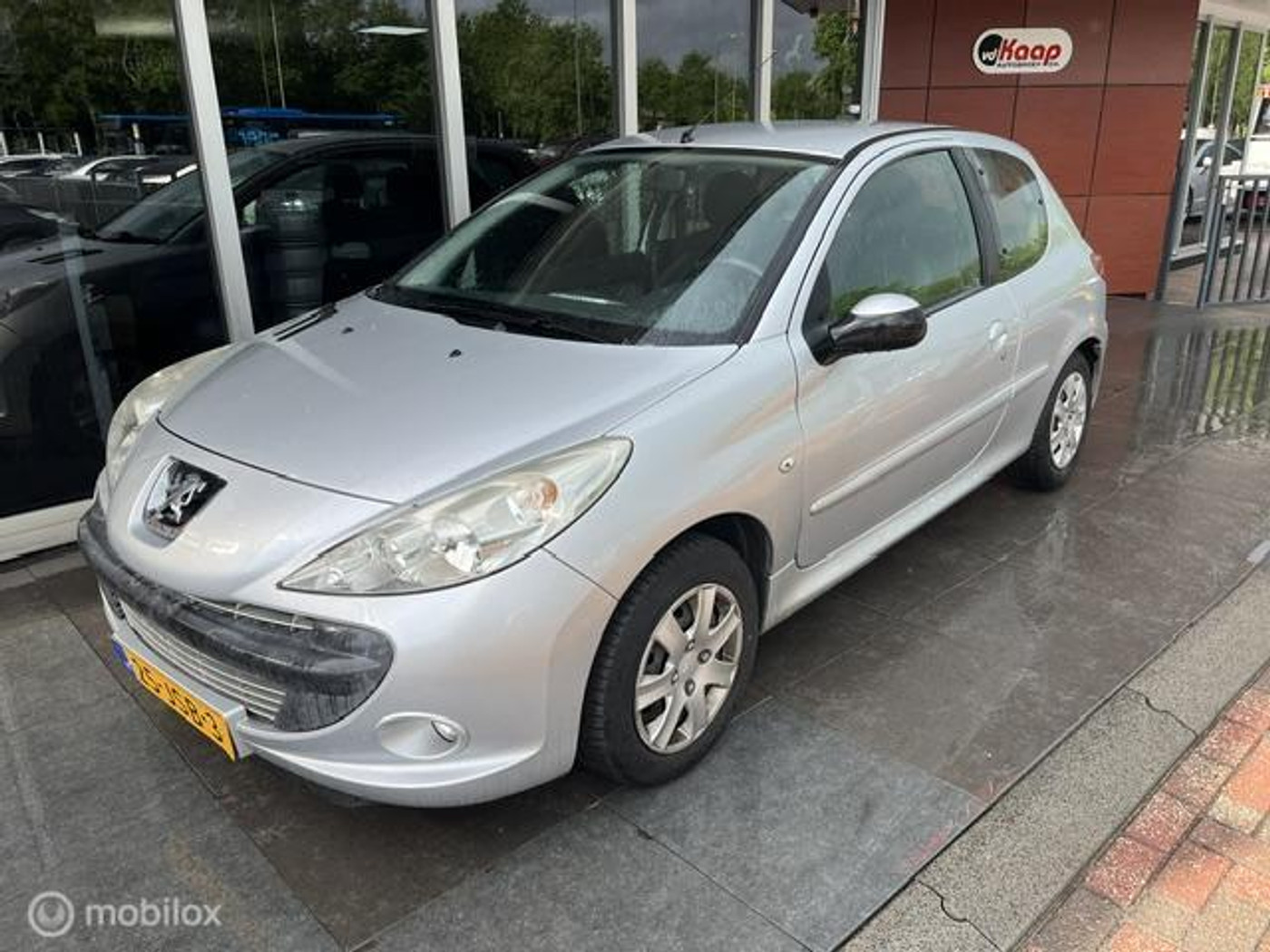Peugeot 2***** 1.4 XR 2009 - voorkant