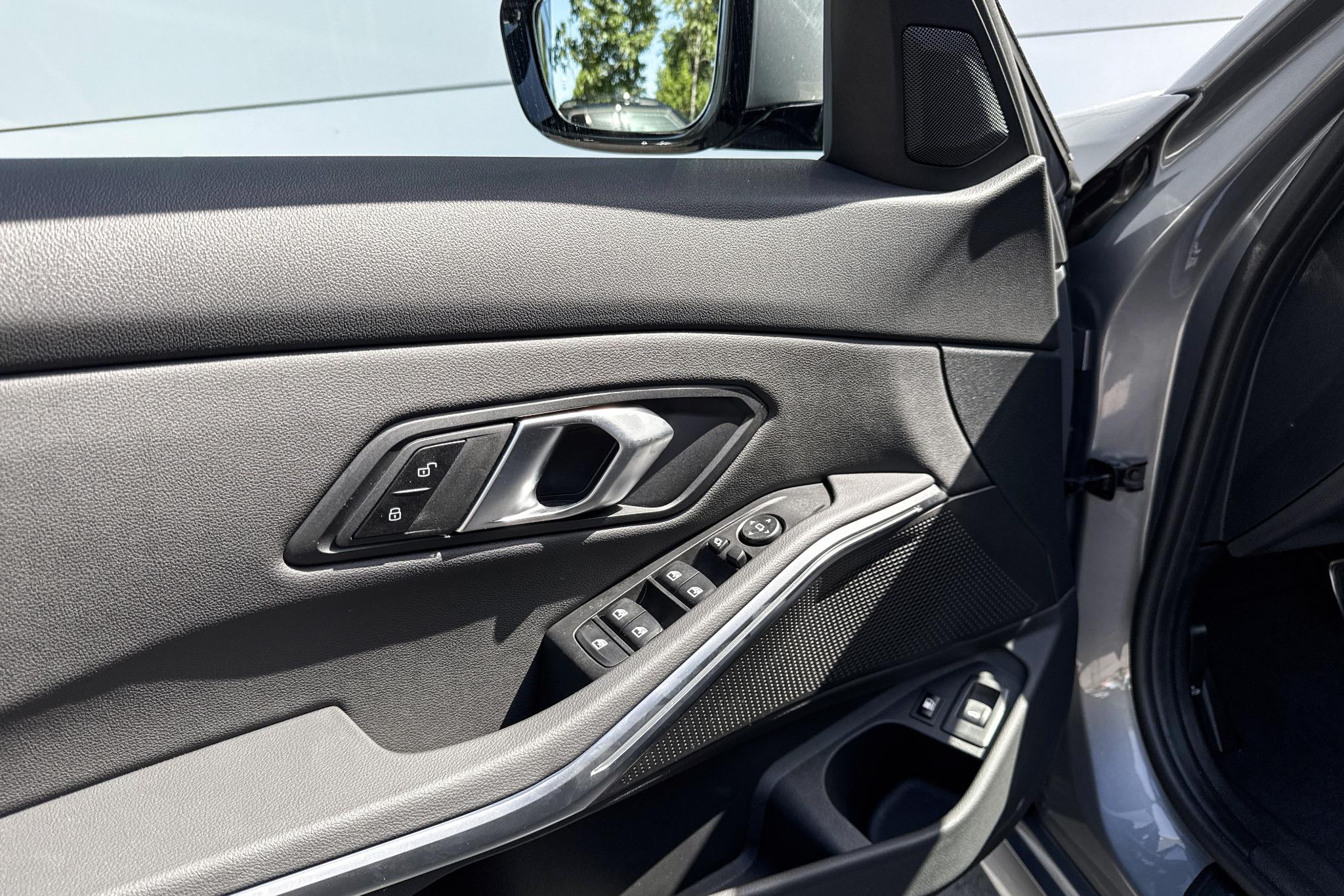 Foto van BMW 330e