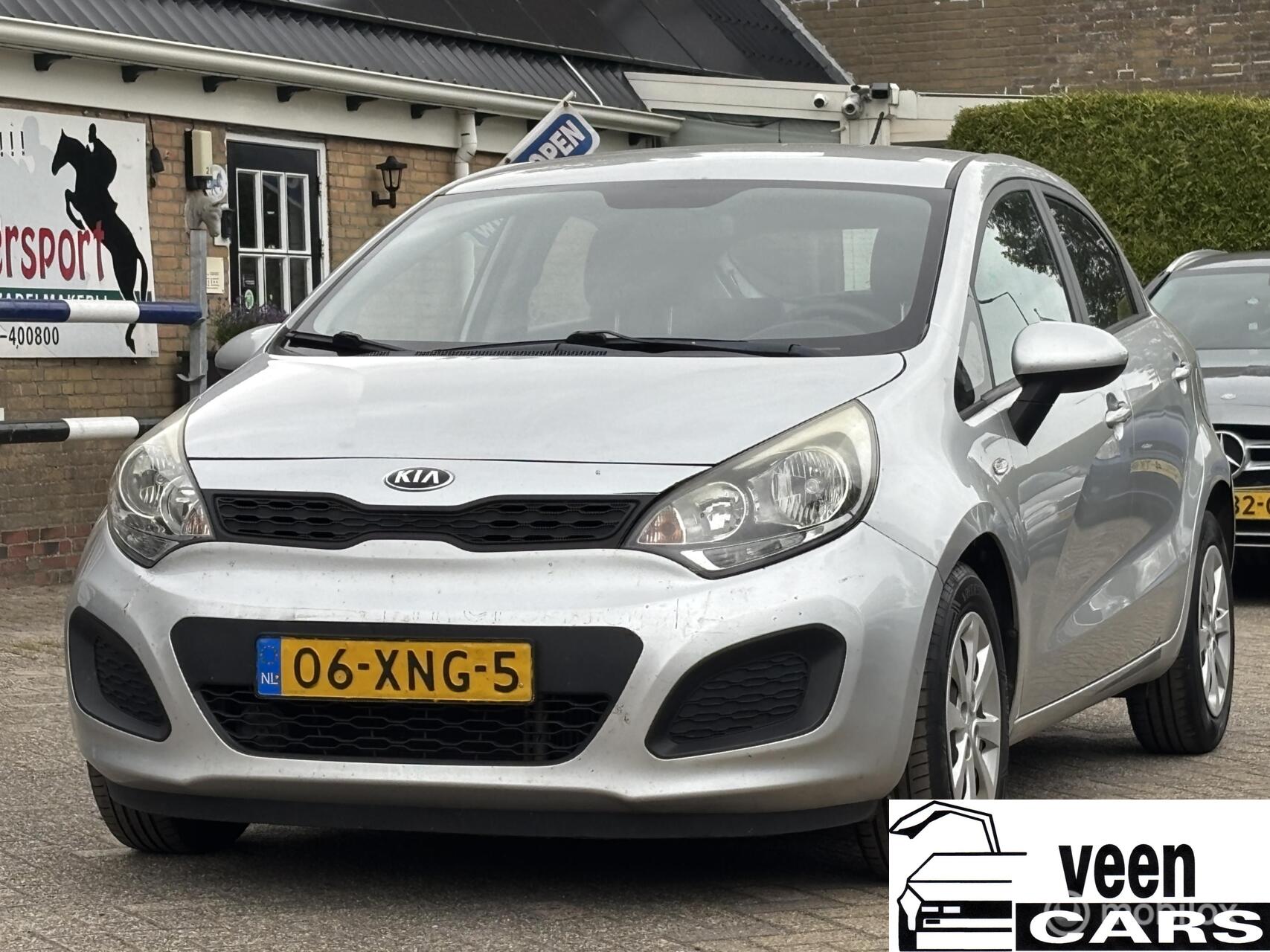 Kia Rio 1.1 CRDi Plus Pack (( 5 drs, APK 07-2027)) 2012 - voorkant