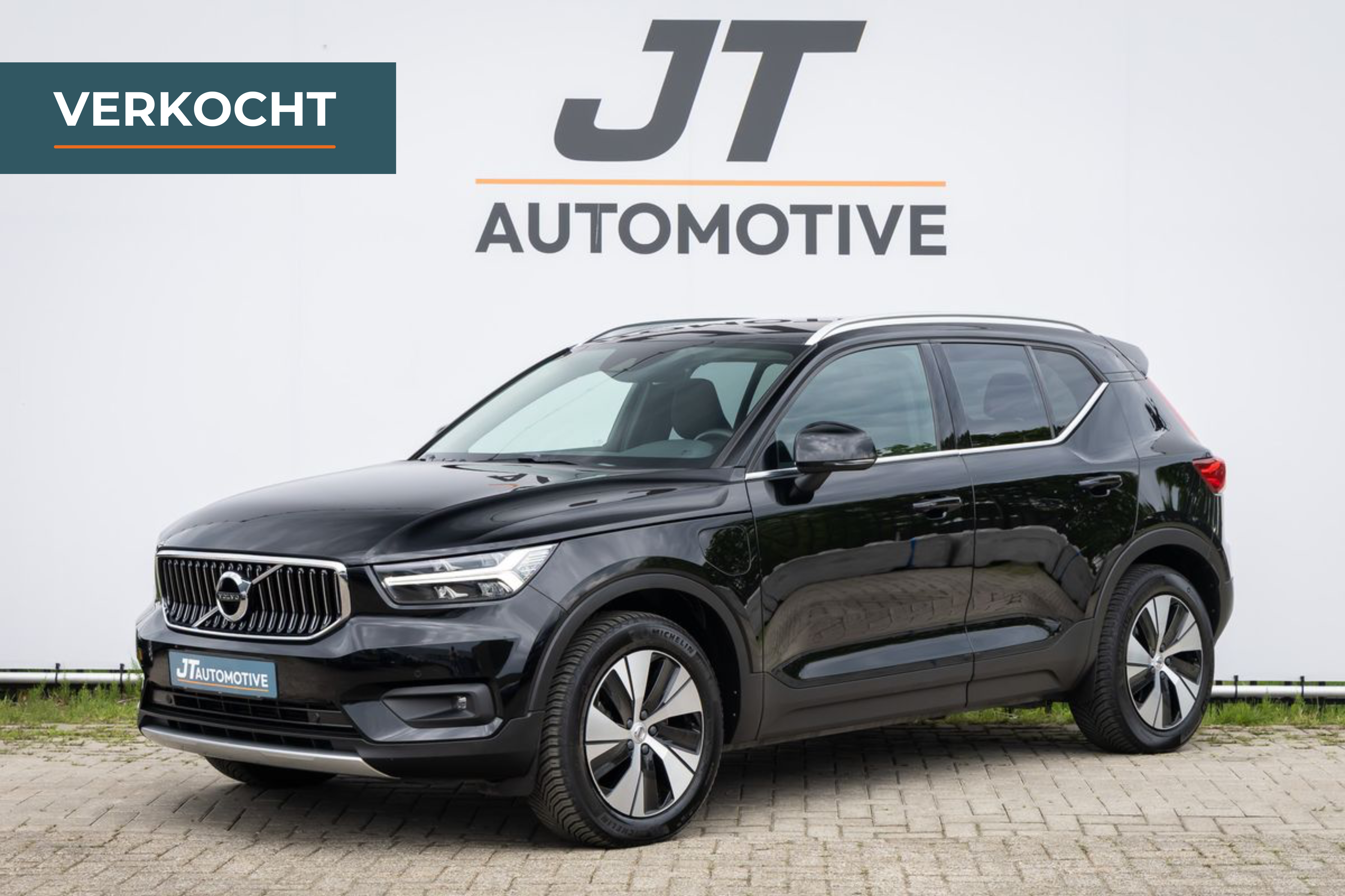 Volvo XC40 1.5 T5 Recharge business pro HYB SOH94% Adaptive cruise | voorruit verwarming | Carplay | PDC | DAB | Elektrische kofferbak. 2021 - voorkant