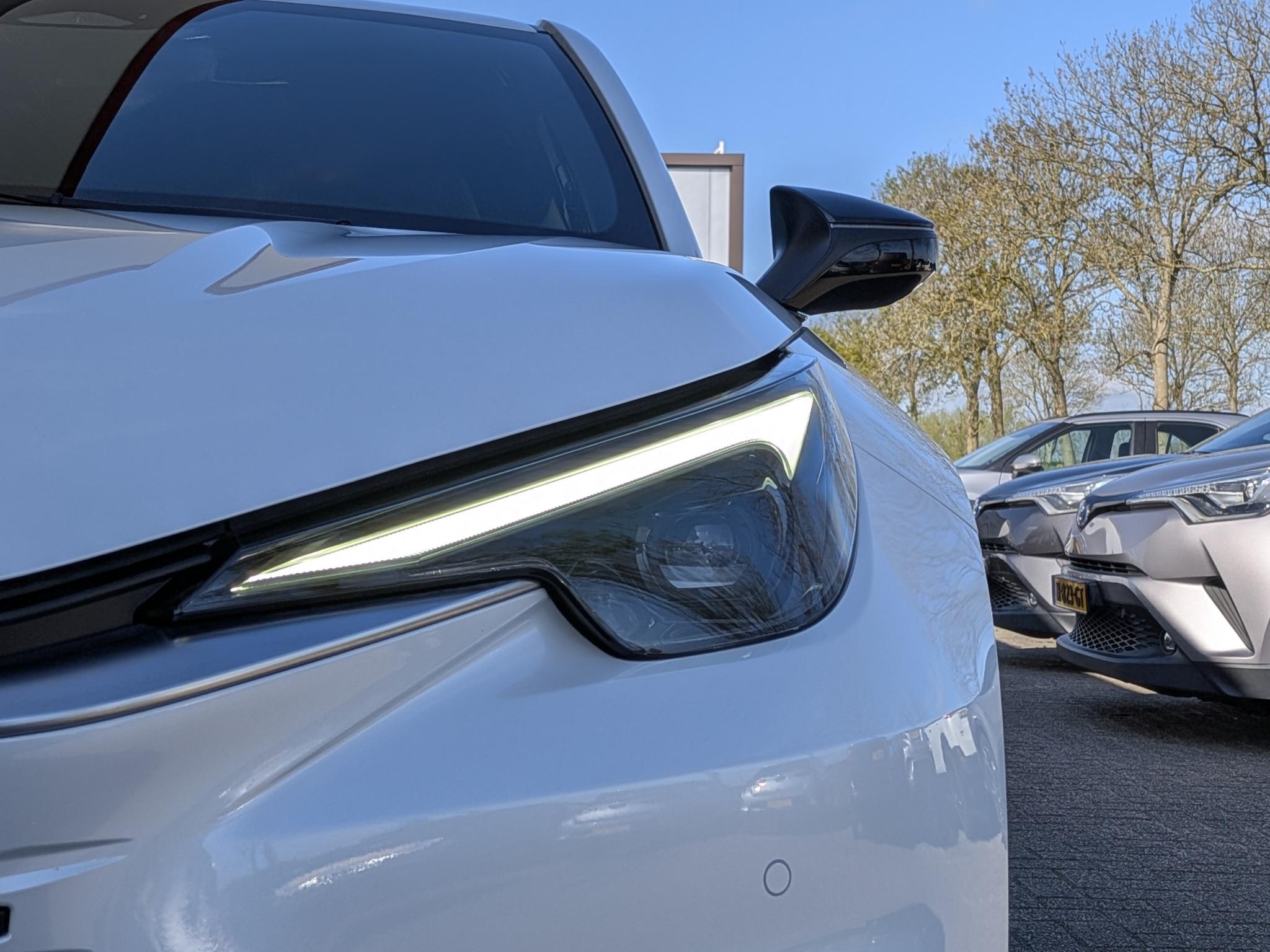 Foto van Lexus LBX