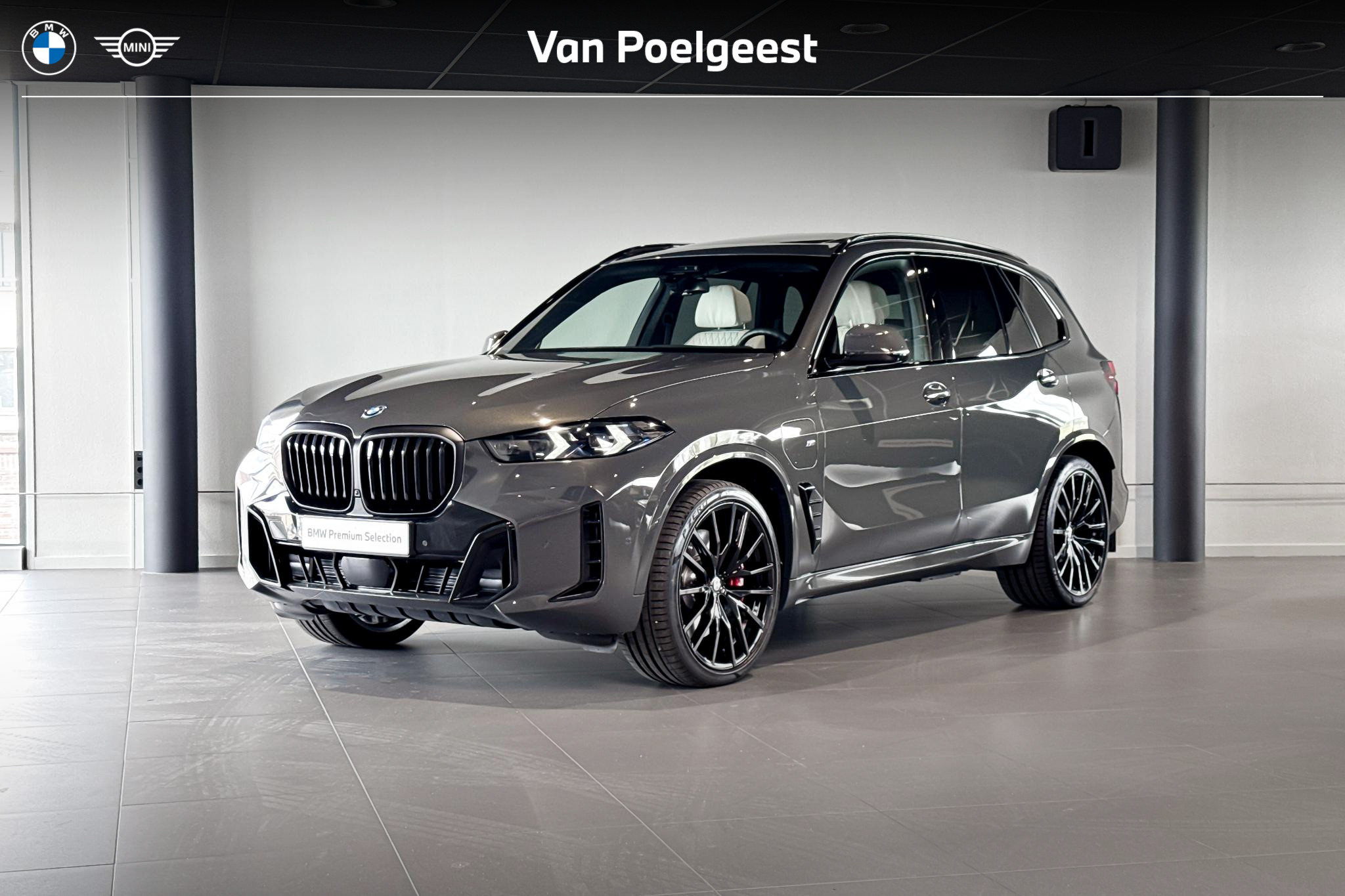 BMW X5 xDrive50e 2025 - voorkant