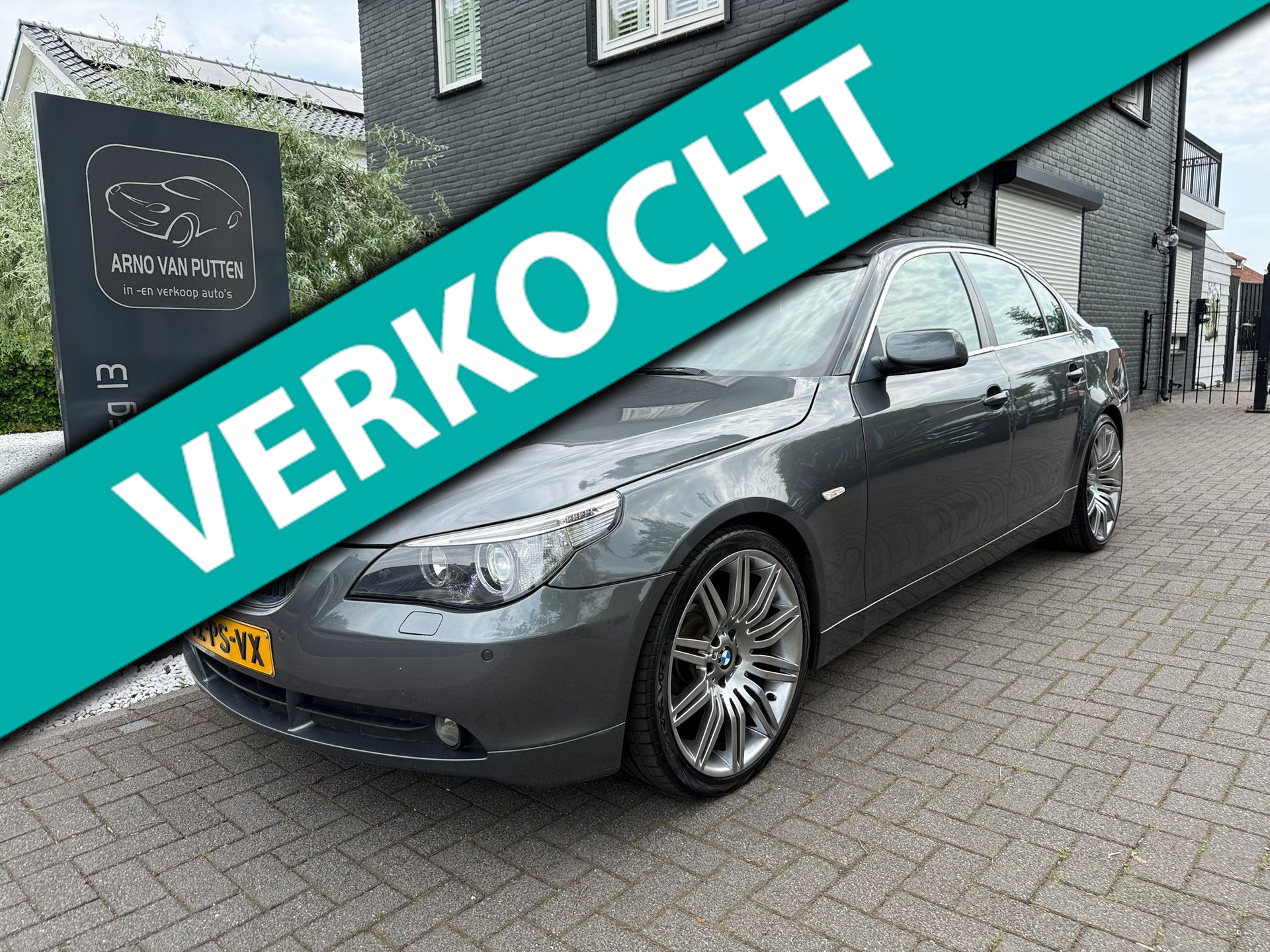 BMW 5er Reihe 525i High Executive /Leer / 19 inch 2004 - voorkant