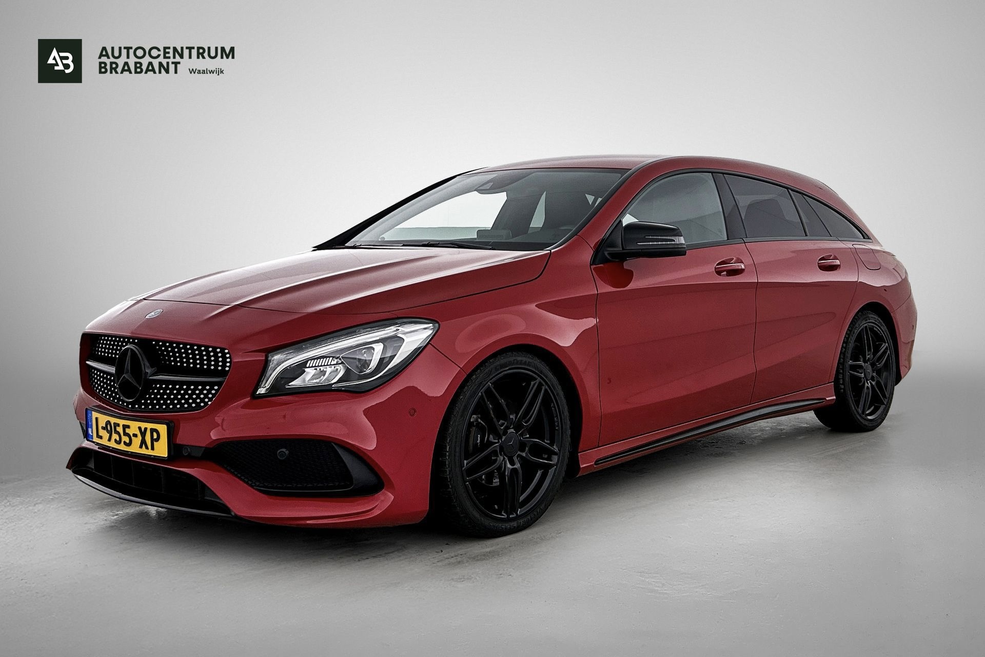Foto van MERCEDES-BENZ CLA 180