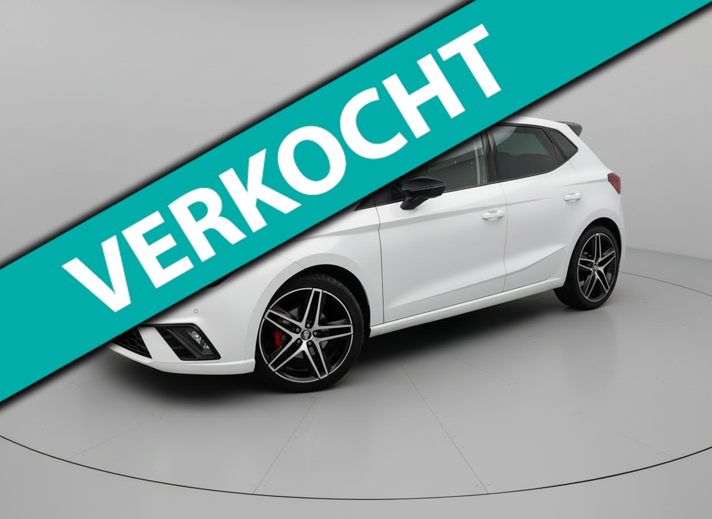 Seat Ibiza 1.5 TSI EVO FR Business Intense * Panorama * Camera * Beats * Keyless * 2019 - voorkant