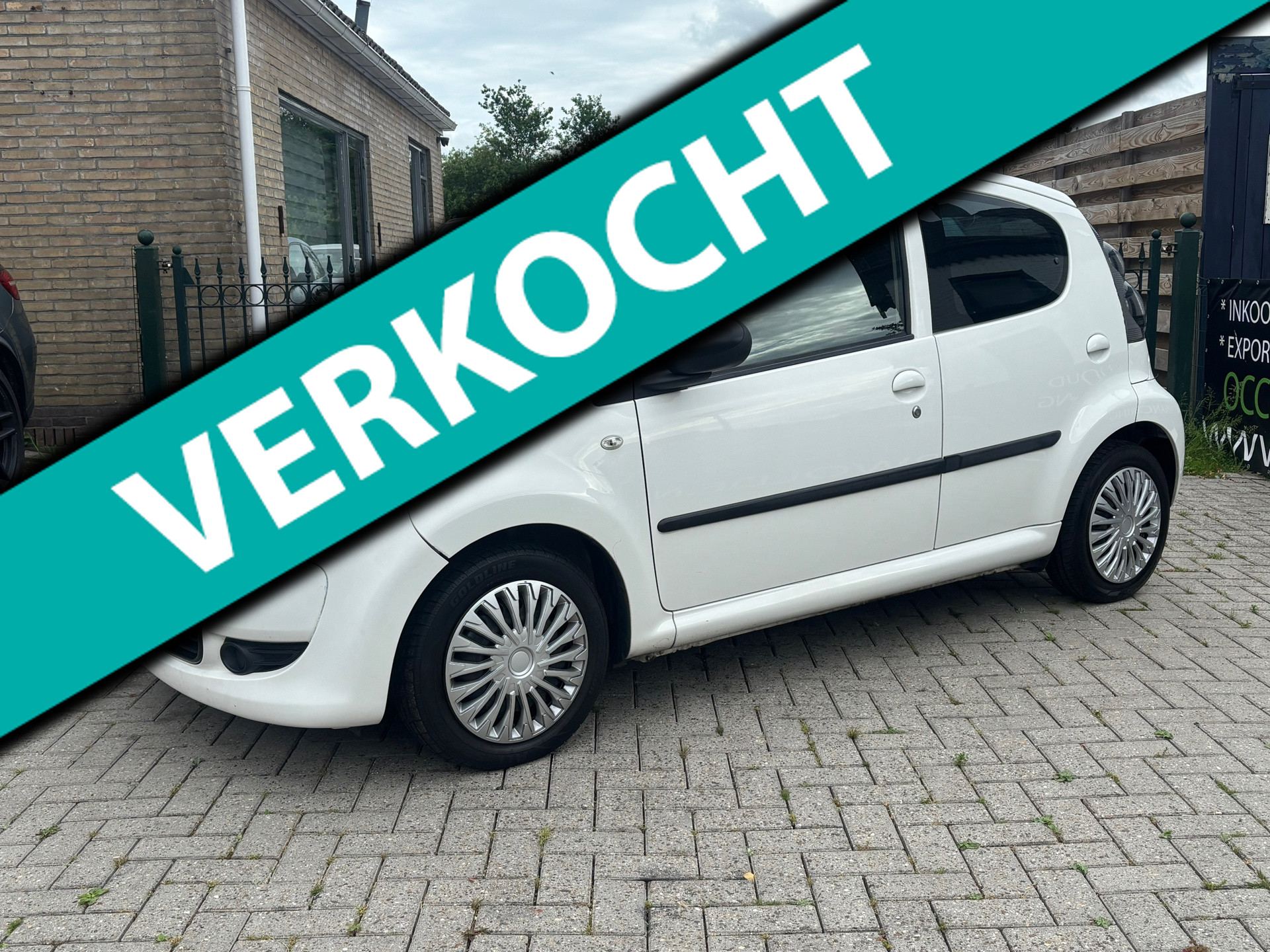 Citroen C1 1.0-12V Selection | nieuwe apk bij levering | 2012 - voorkant