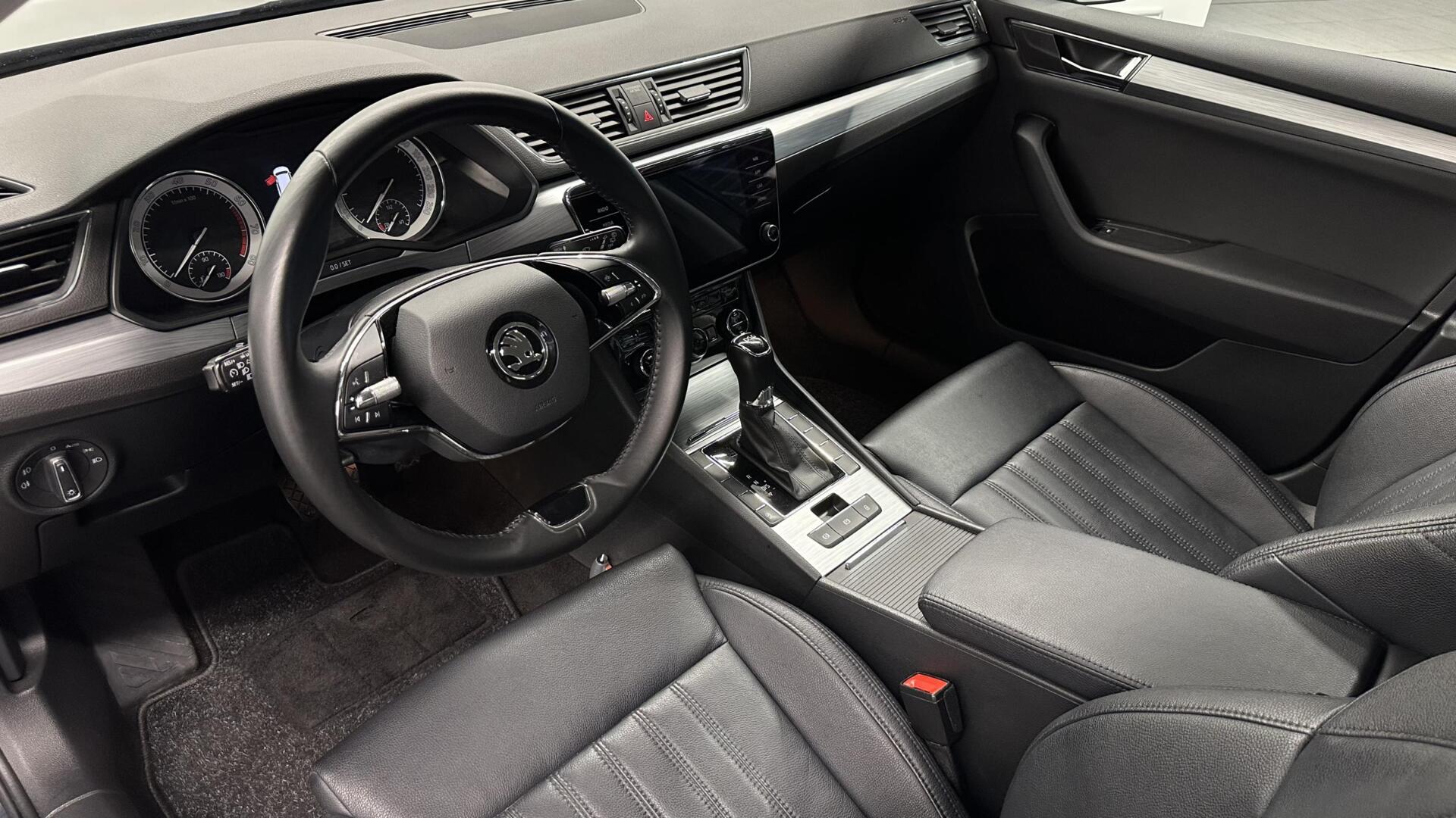 Foto van Skoda Superb Combi