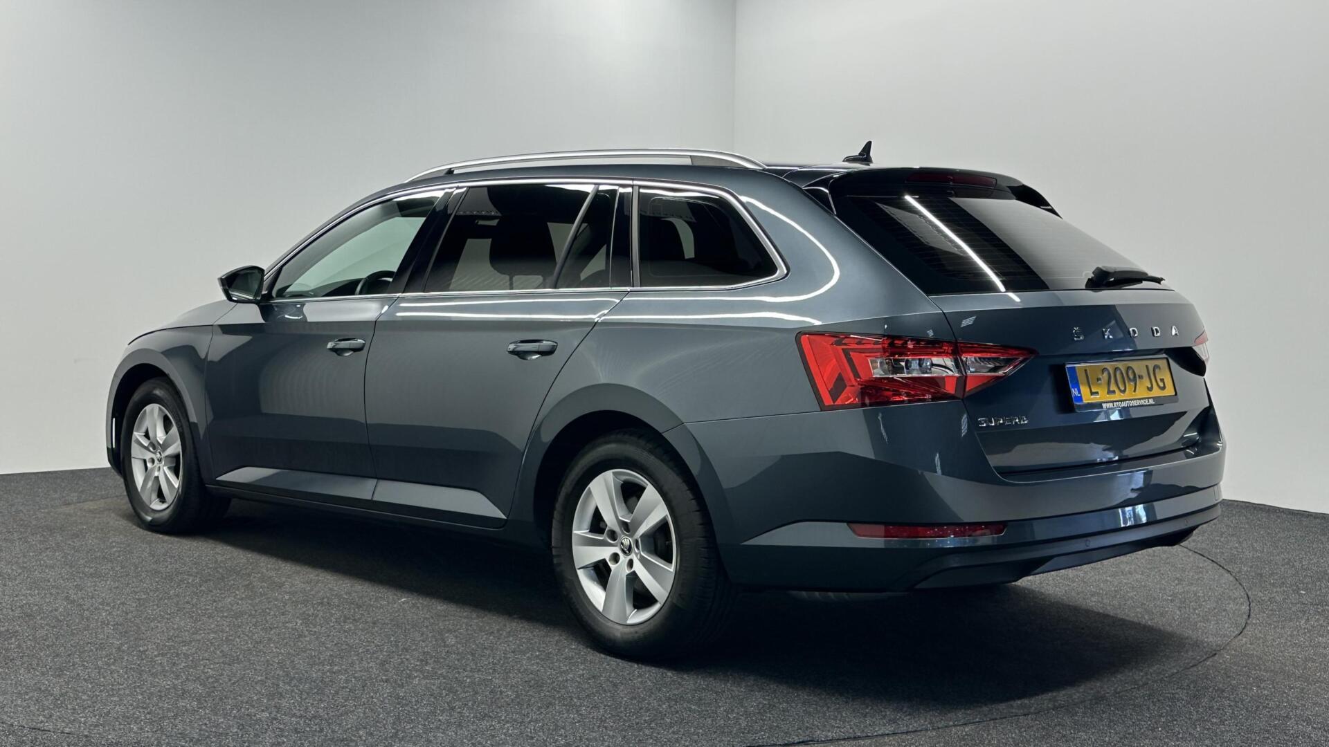 Foto van Skoda Superb Combi