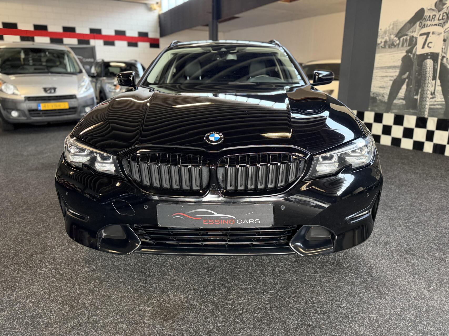 Foto van BMW 330e