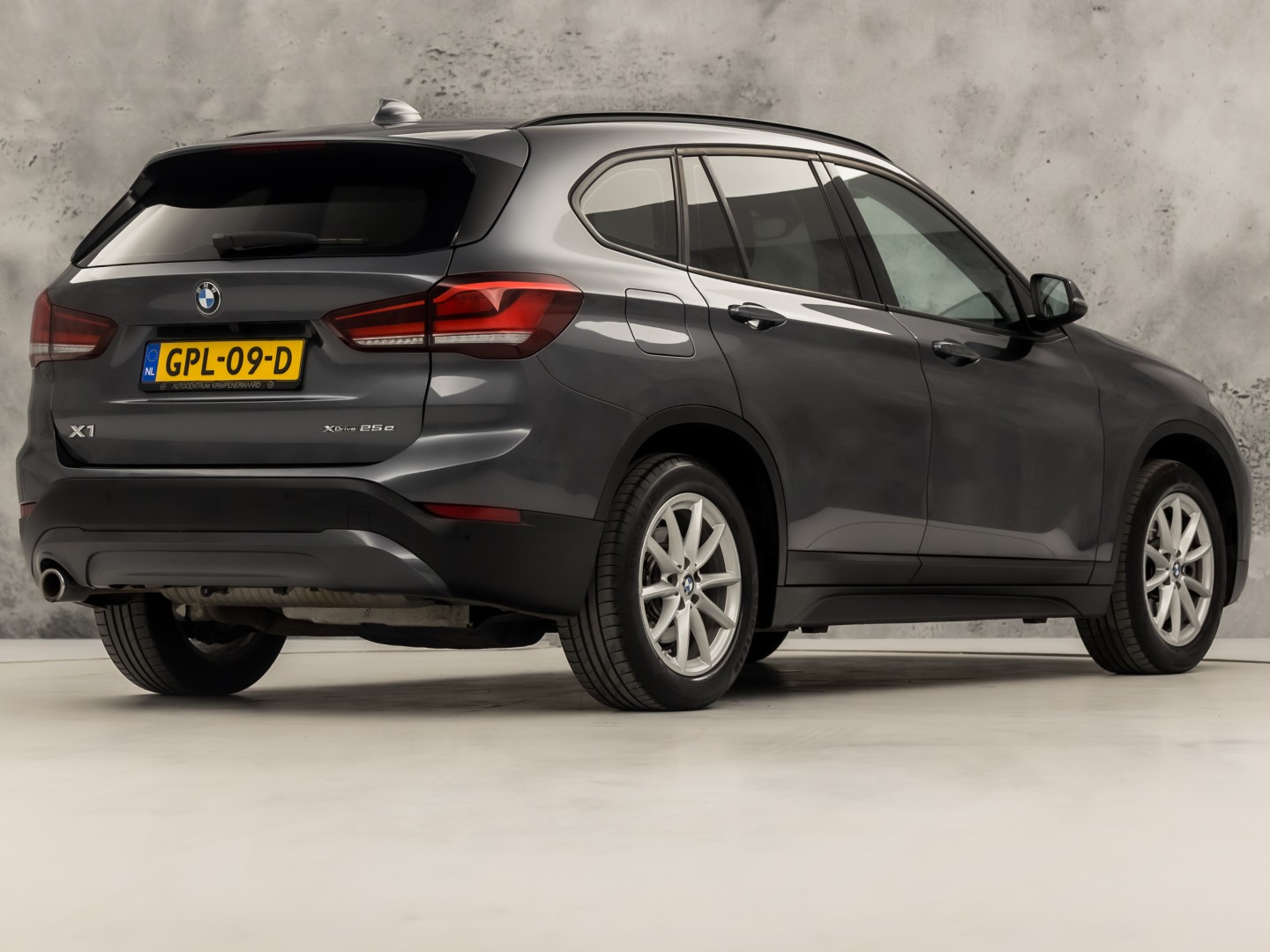 Foto van BMW X1 Xdrive25e