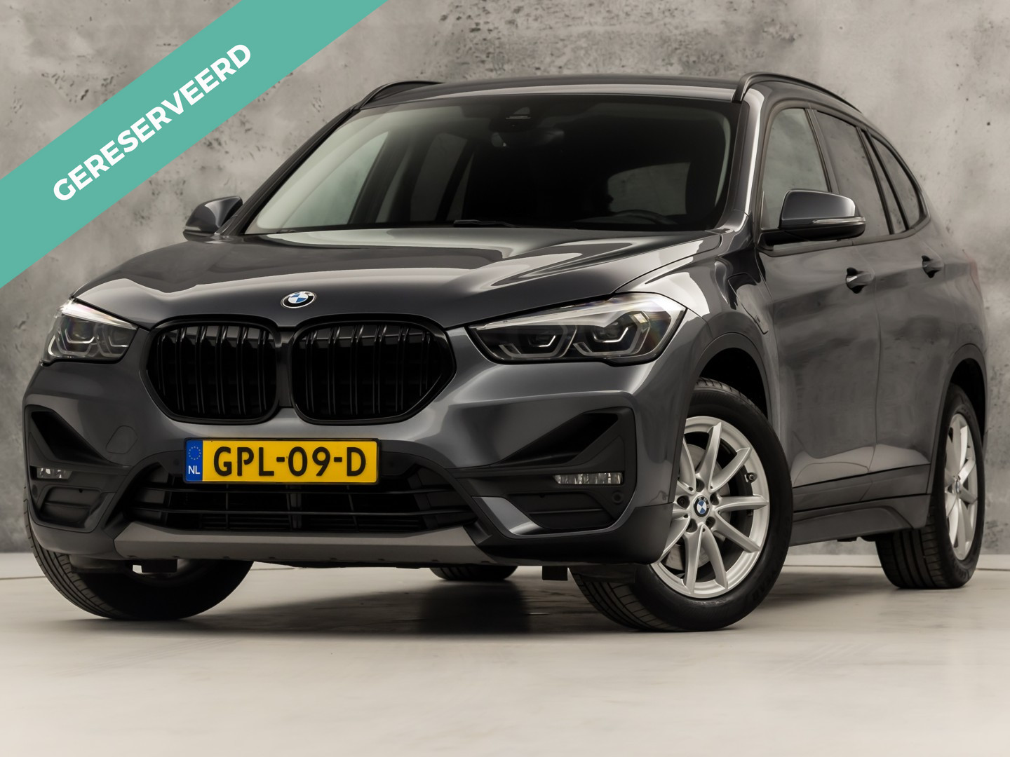 BMW X1 Xdrive25e xDrive25e High Executive 2021 - voorkant