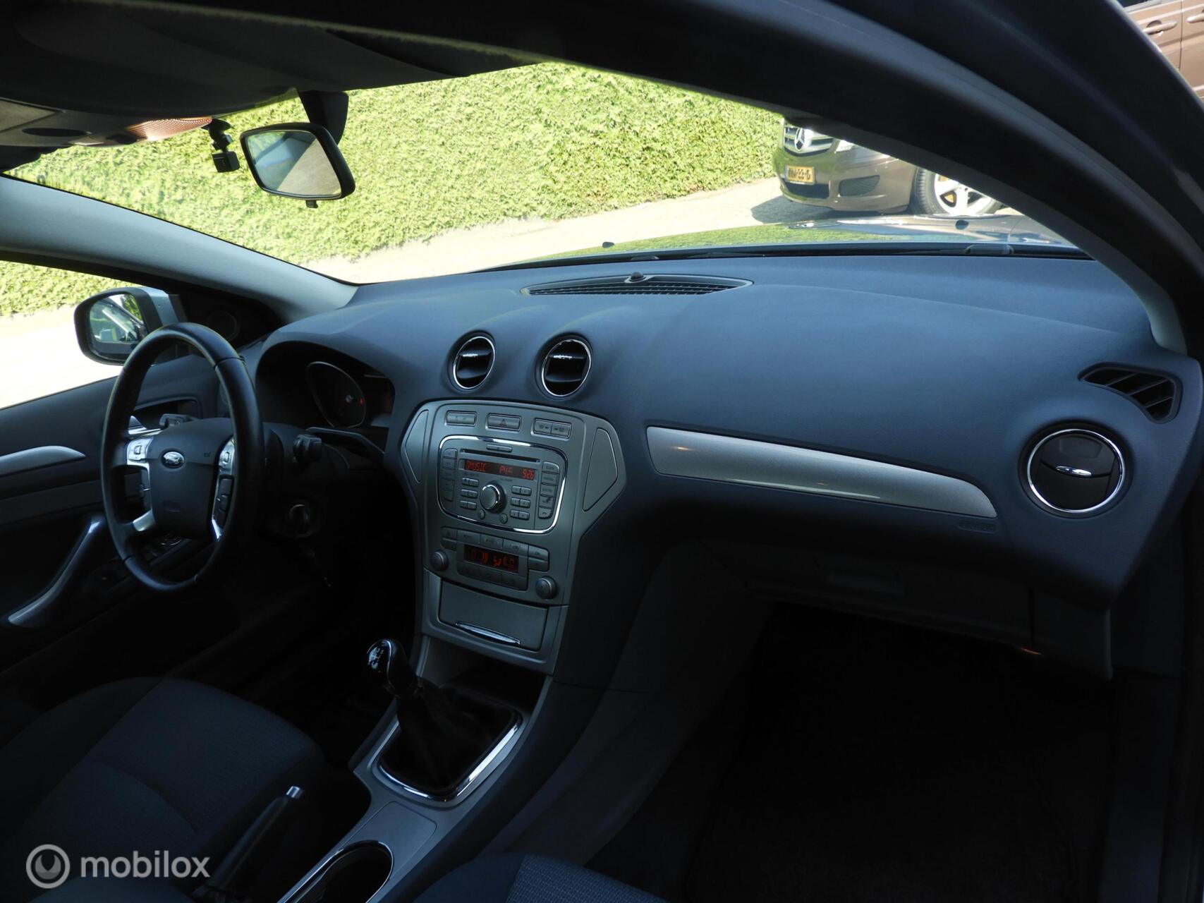 Foto van Ford Mondeo