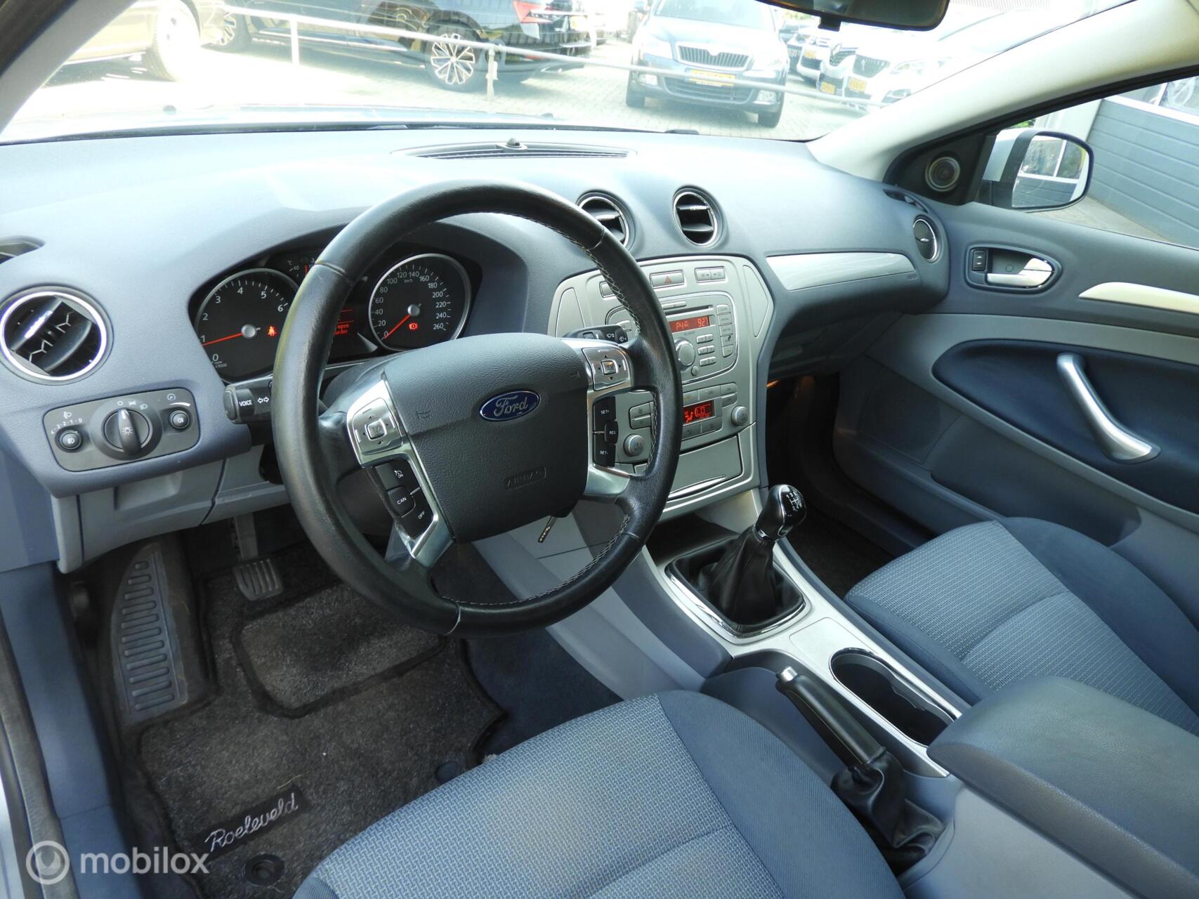 Foto van Ford Mondeo