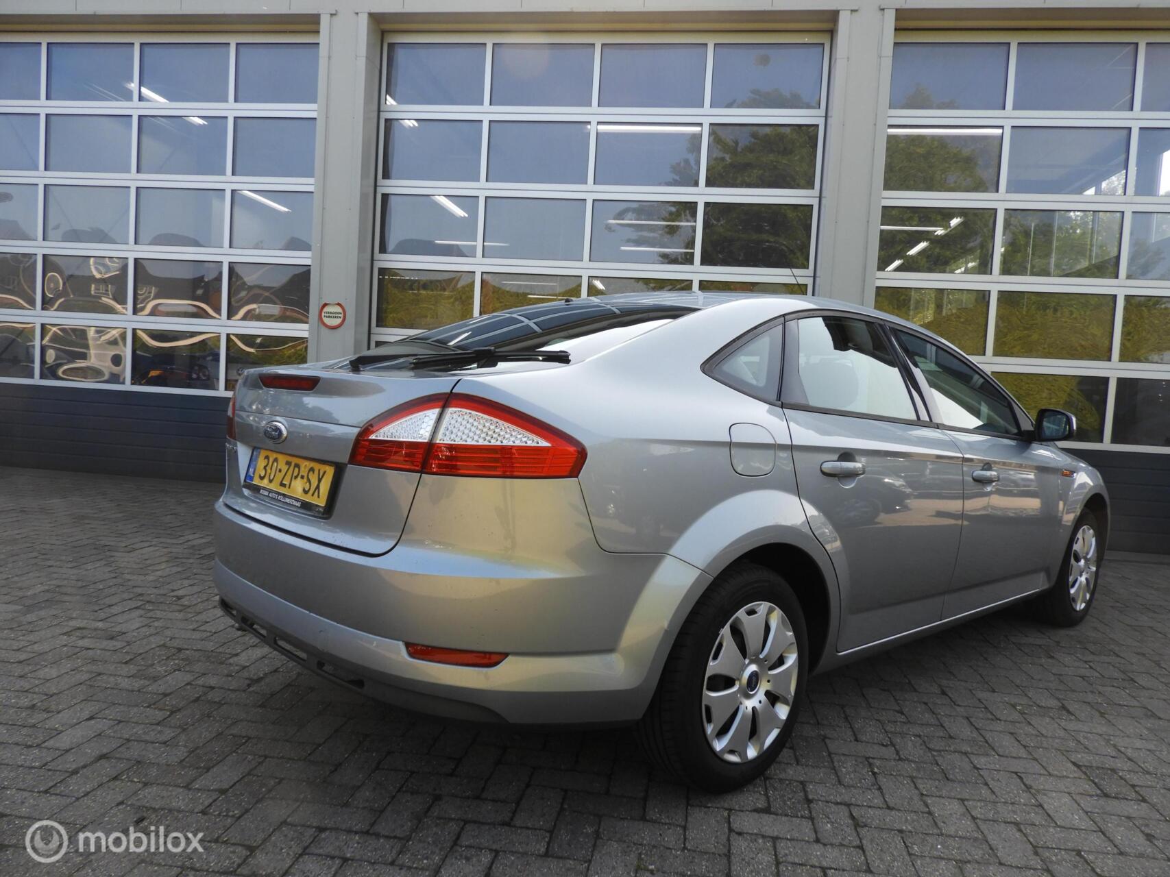 Foto van Ford Mondeo