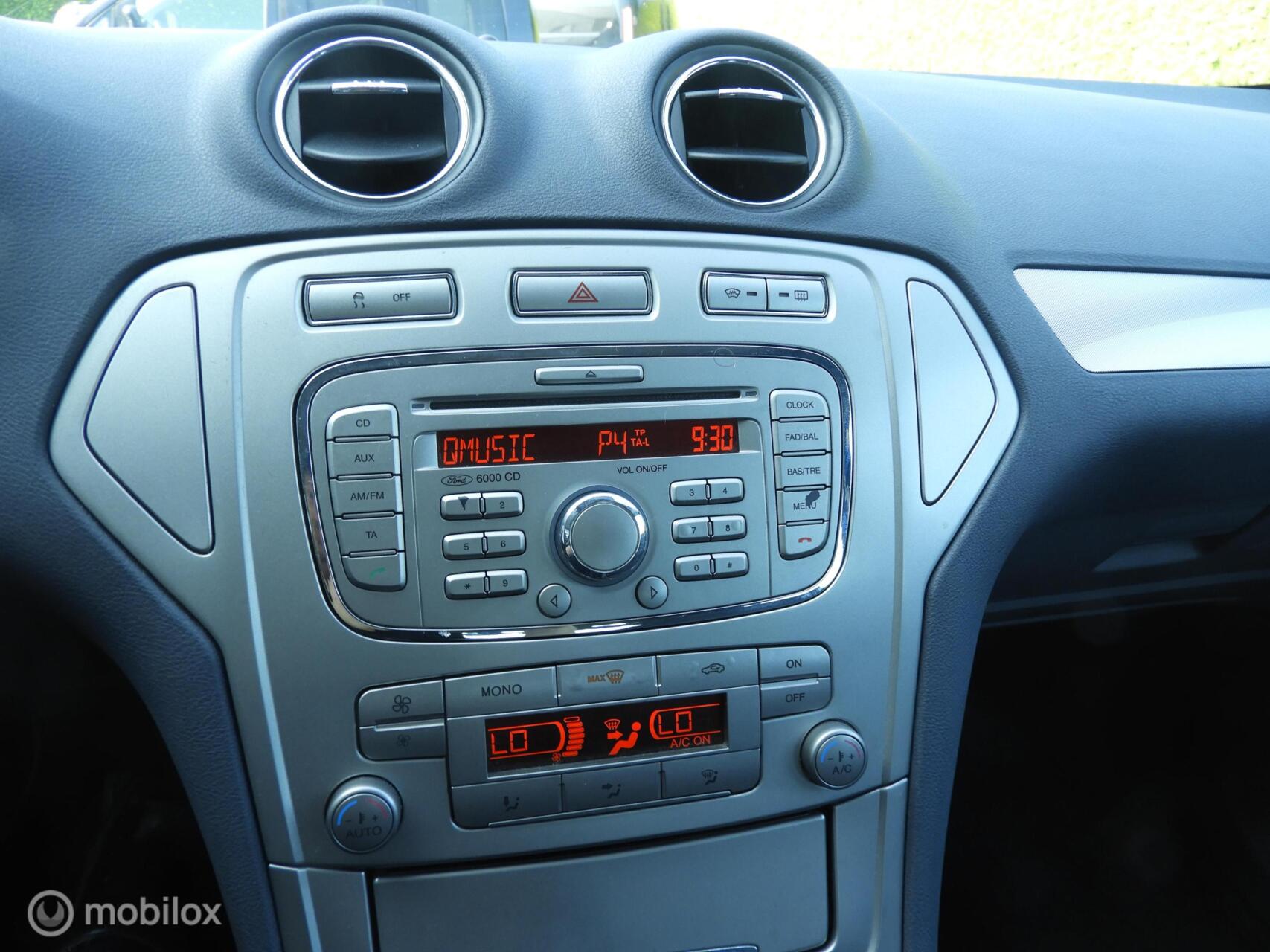 Foto van Ford Mondeo