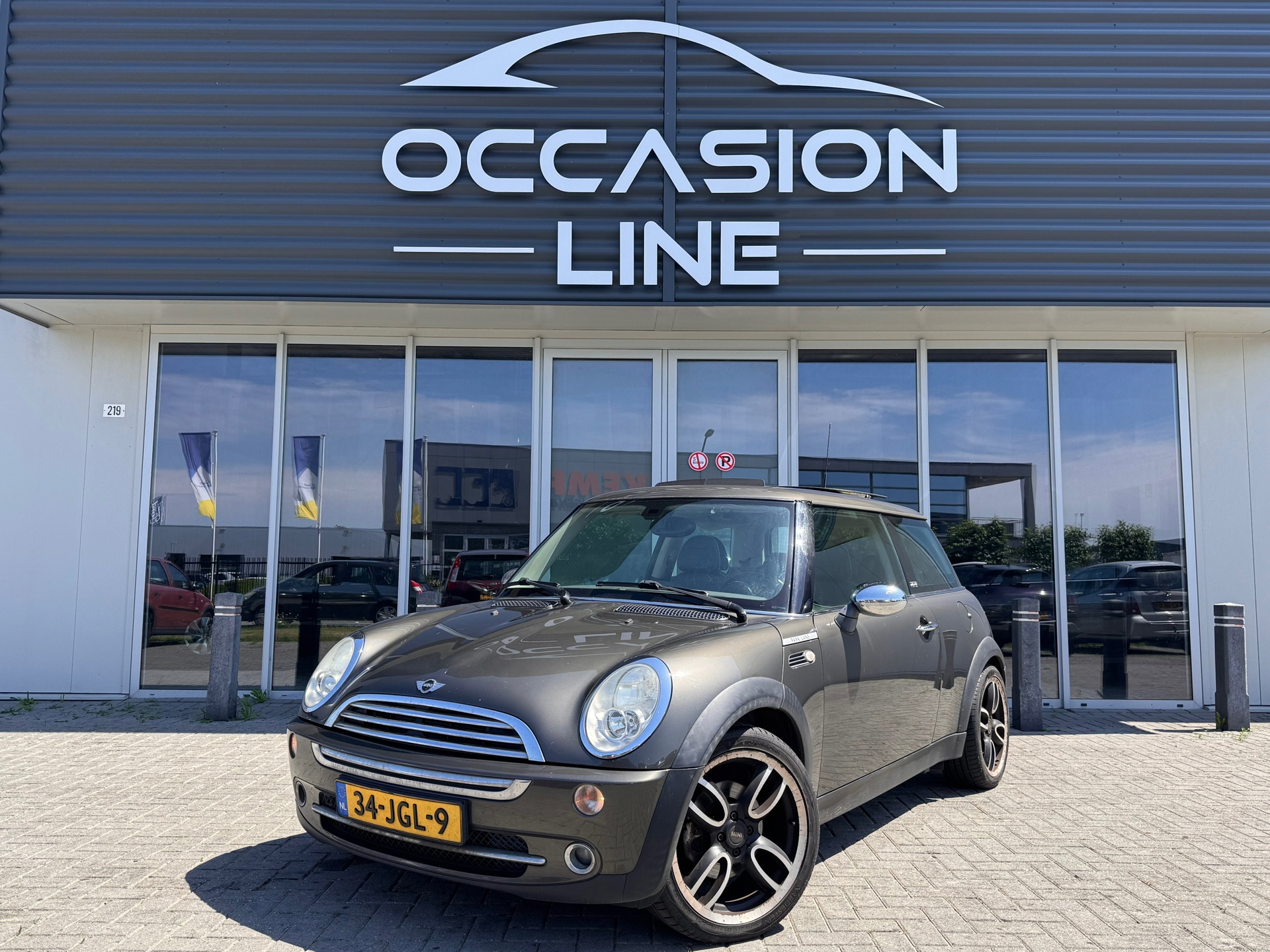 Foto van MINI MINI ONE