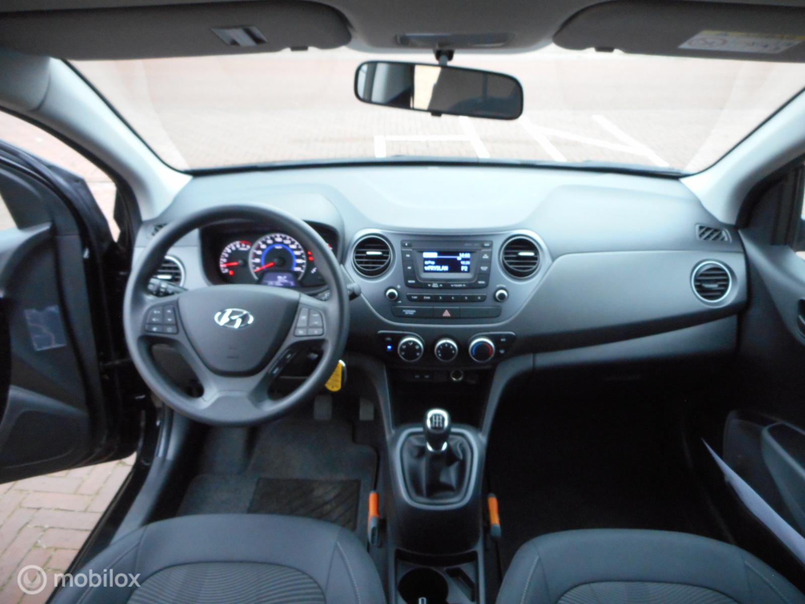 Foto van Hyundai I10