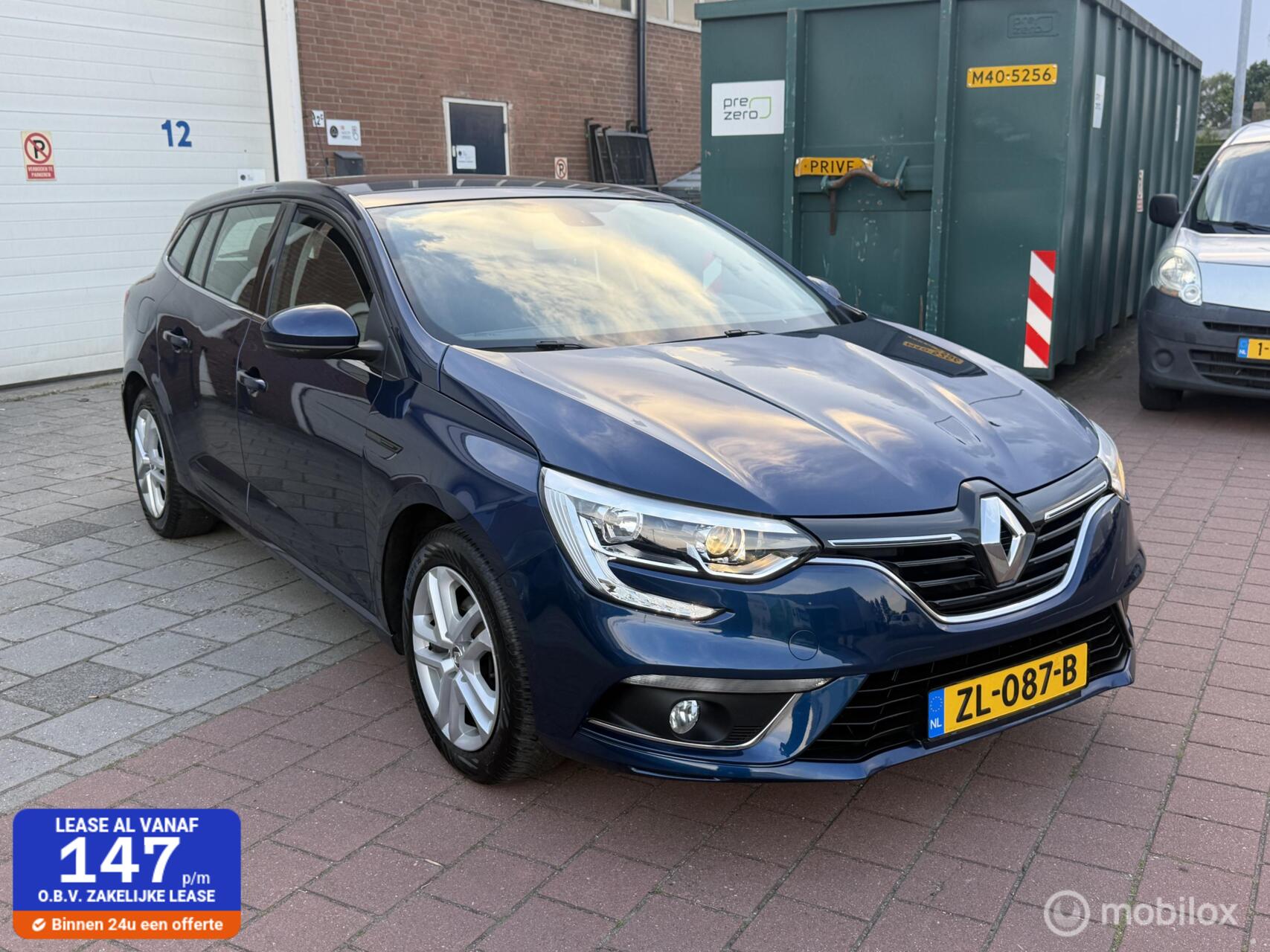 Renault Megane 1.2 TCe Limited 2018 - voorkant